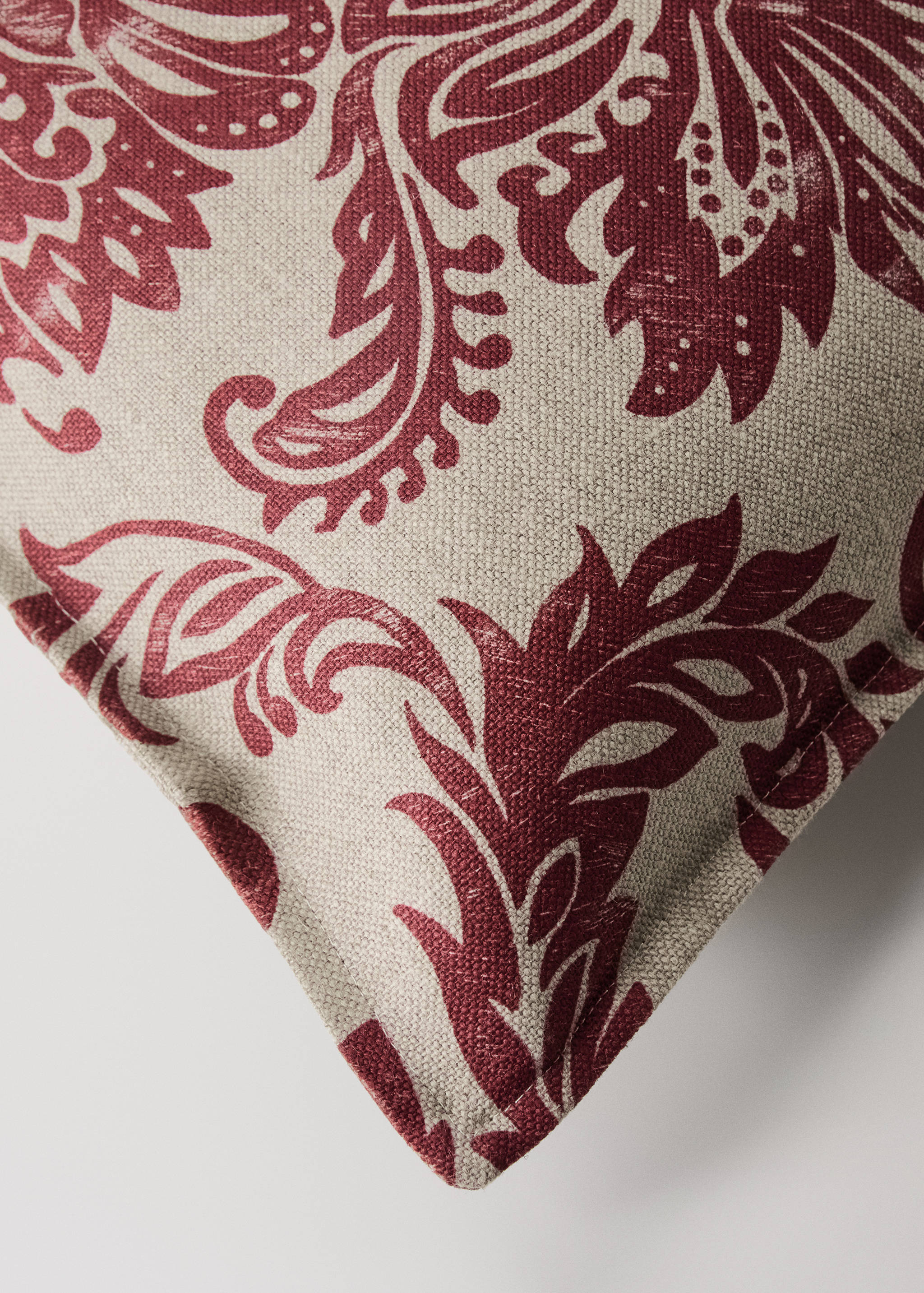 Damask-print cushion cover 50x50cm - Details of the article 3