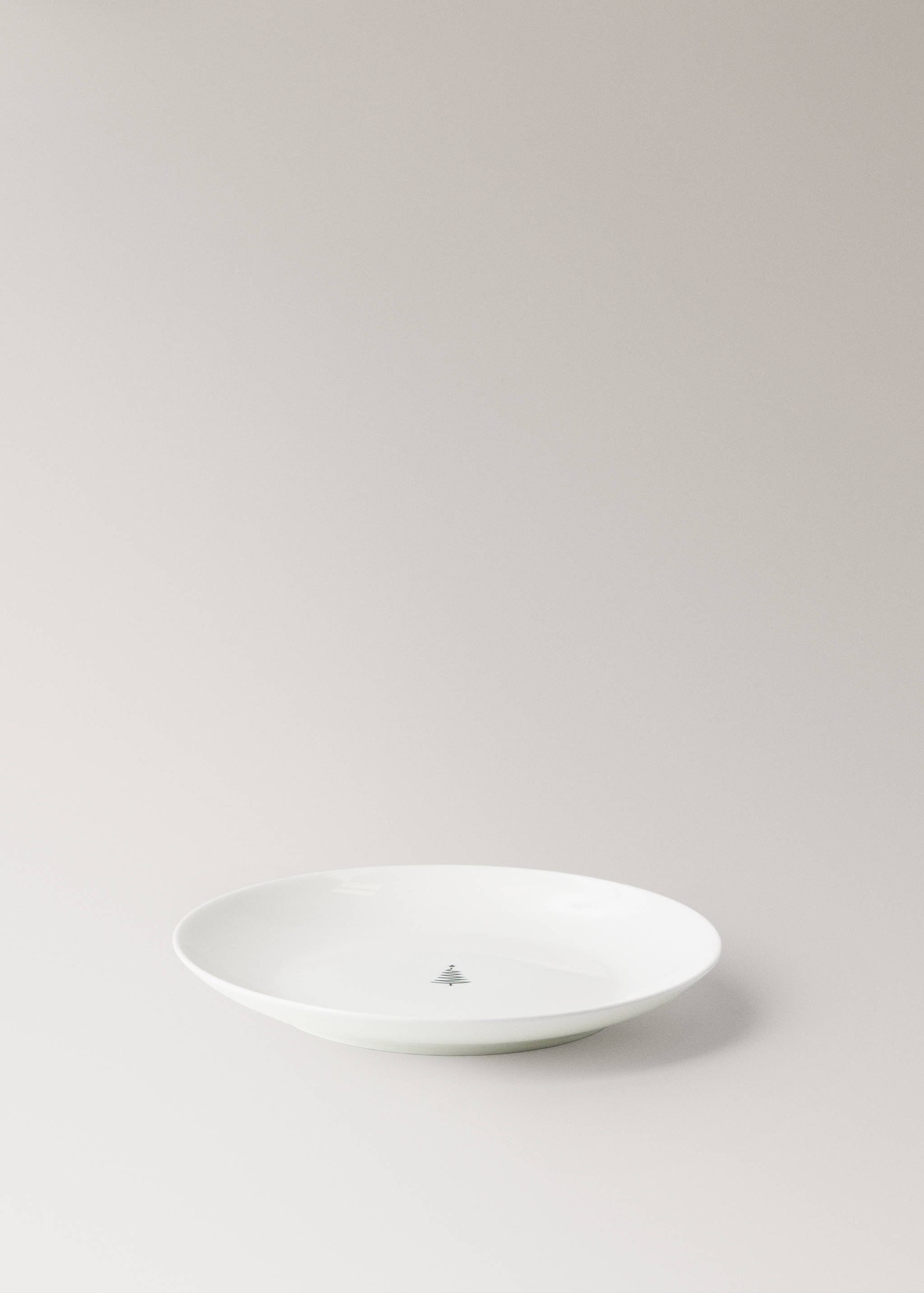 Bone china dessert plate with Christmas tree motif - Details of the article 2