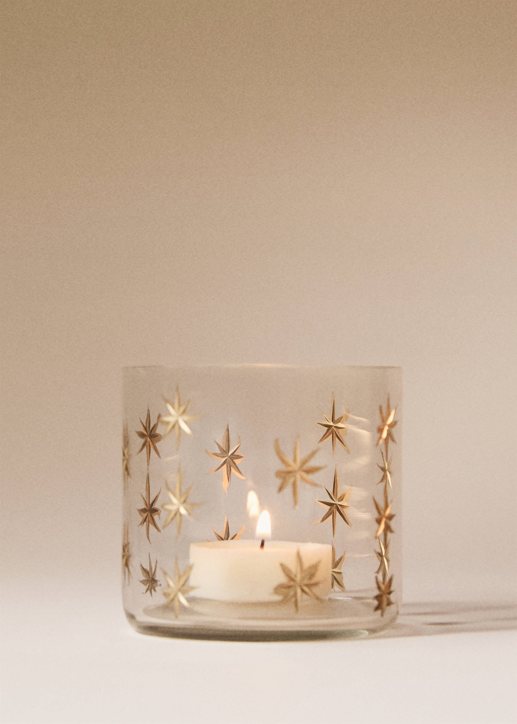 Stakleni svijećnjak s reljefom - Opći prikaz