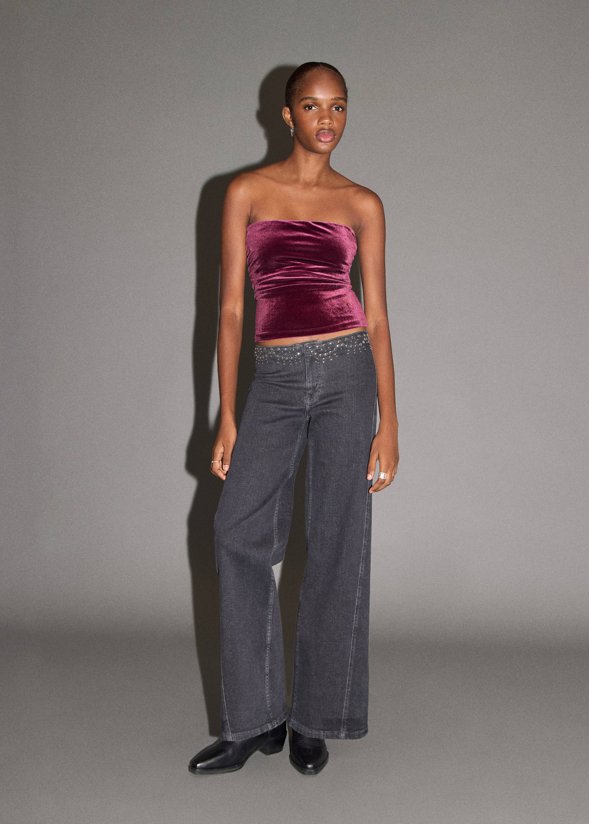 Top de veludo - Plano geral