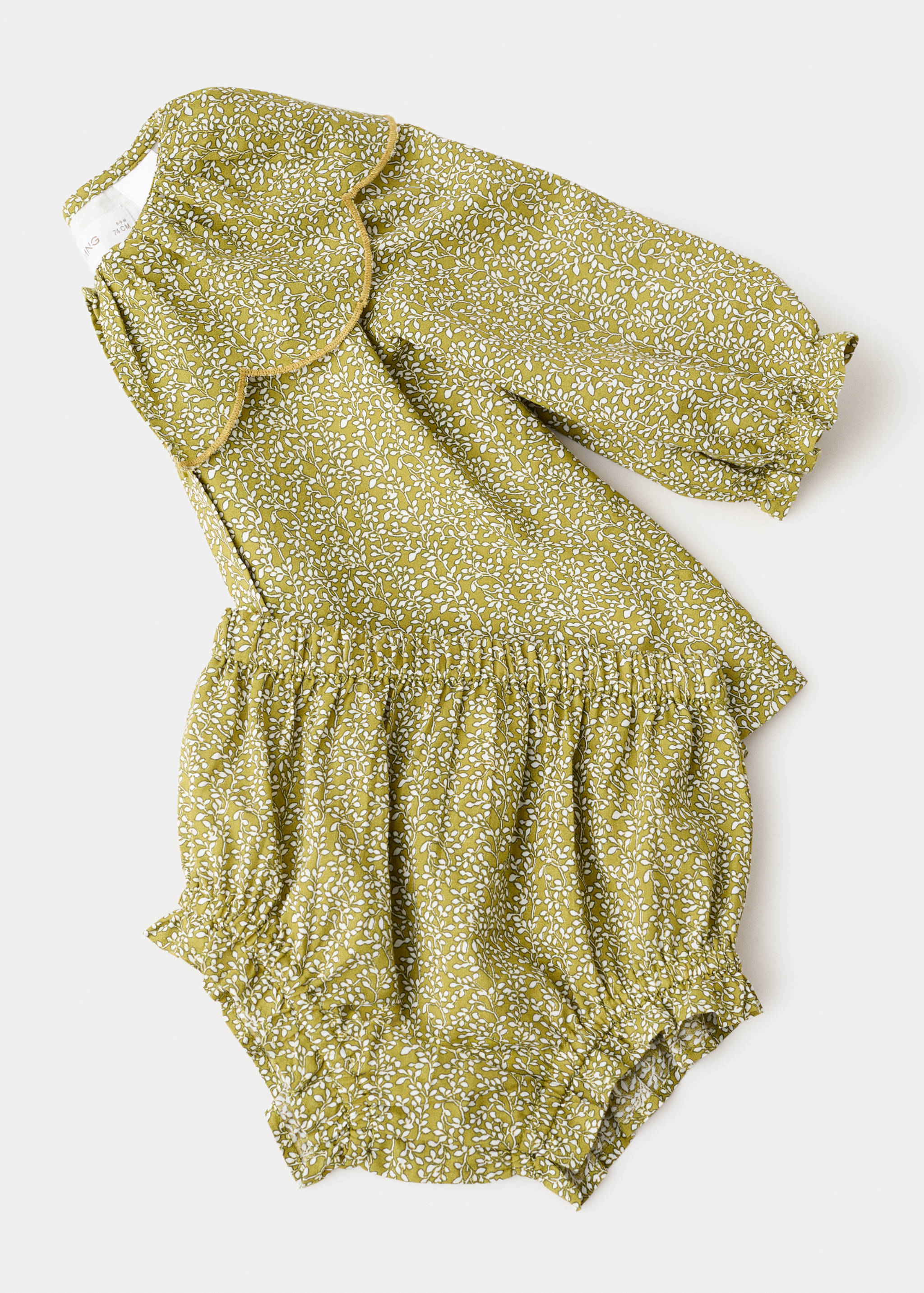 Dress and frilly romper - Details of the article 0