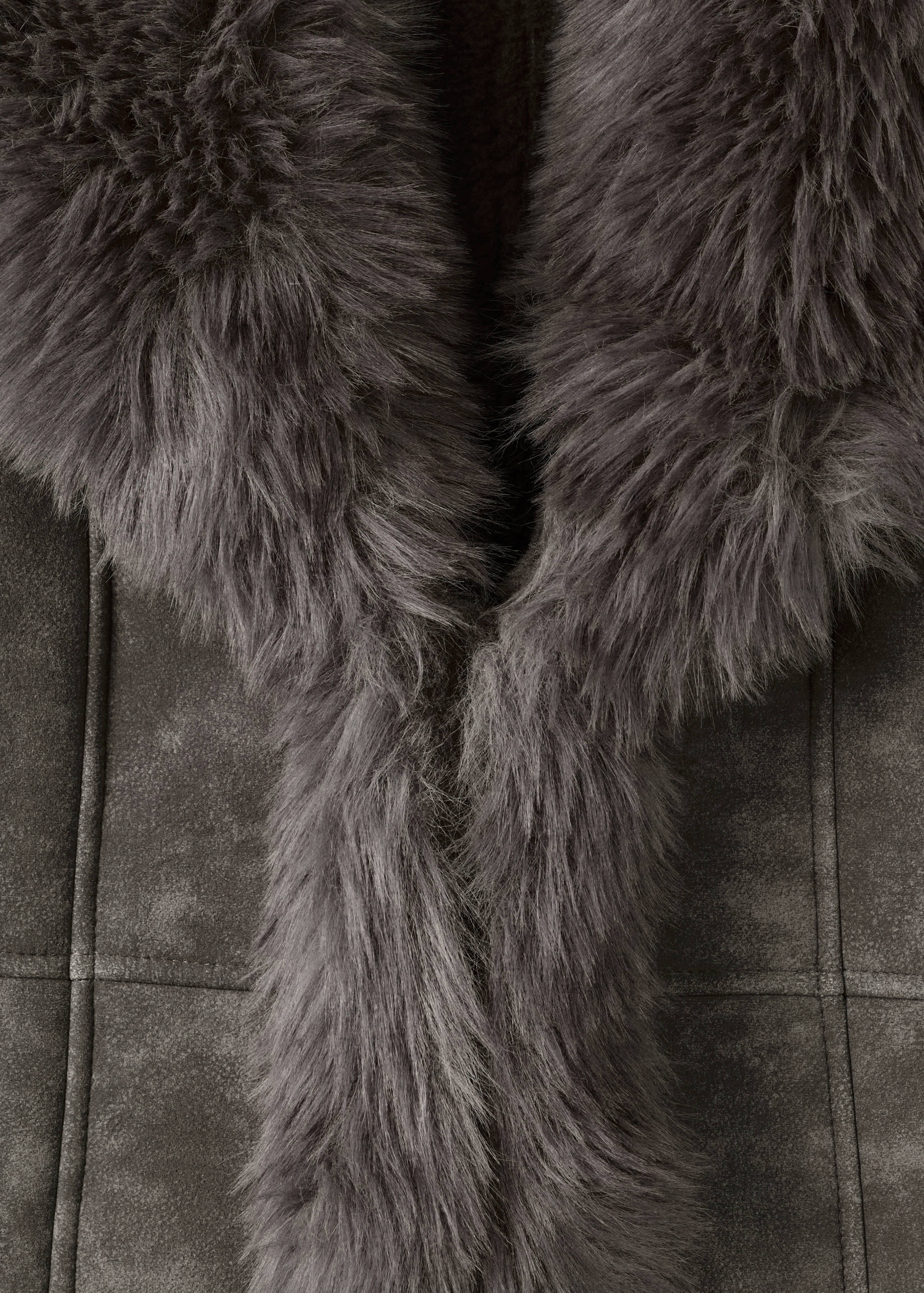 Veste effet daim et fausse fourrure - Détail de l'article 8