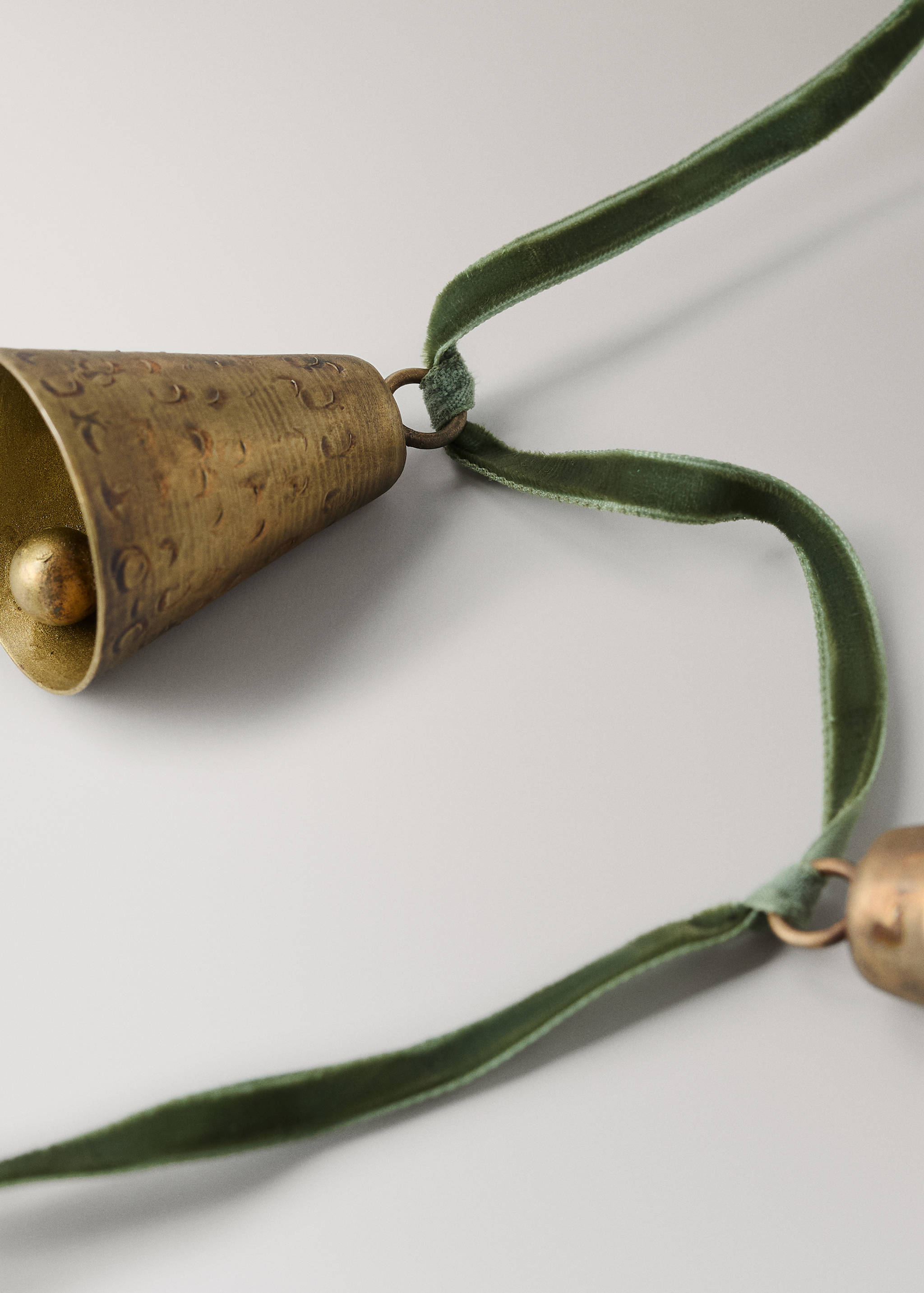 Ghirlandă decorativă cu clopoței - Detaliu al articolului 2