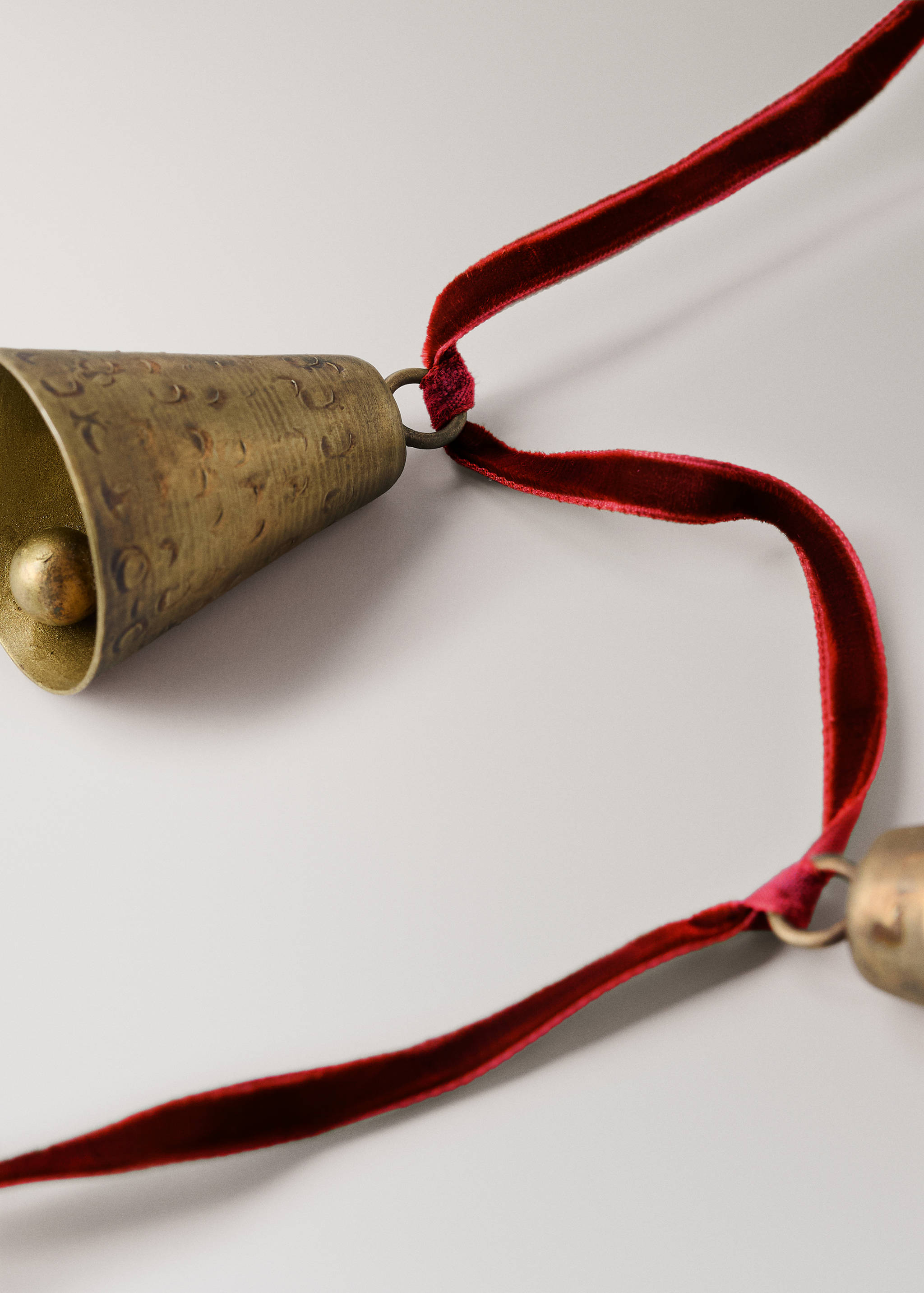 Decorative bell garland - Details of the article 2