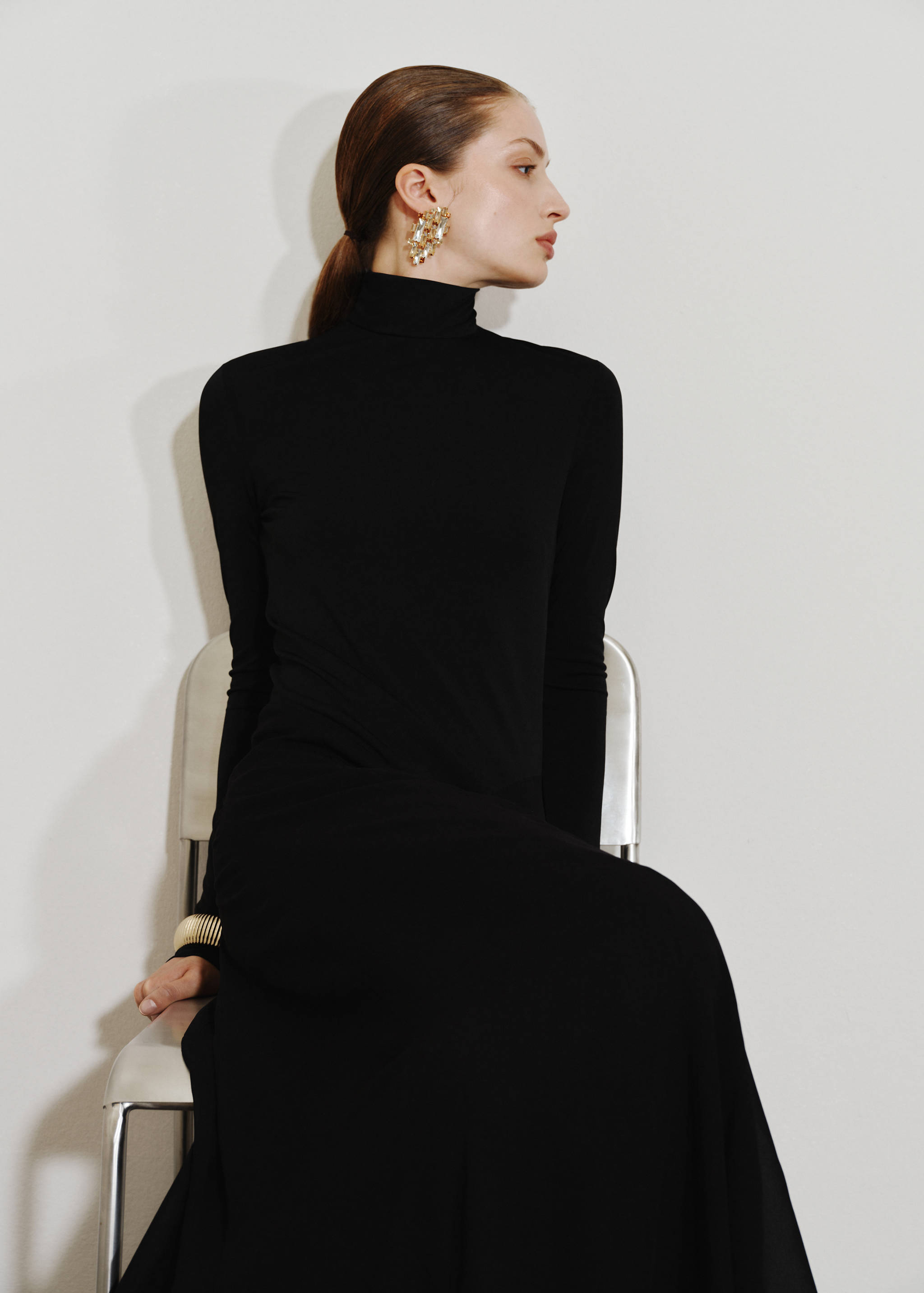 A-line turtleneck dress - Details of the article 2