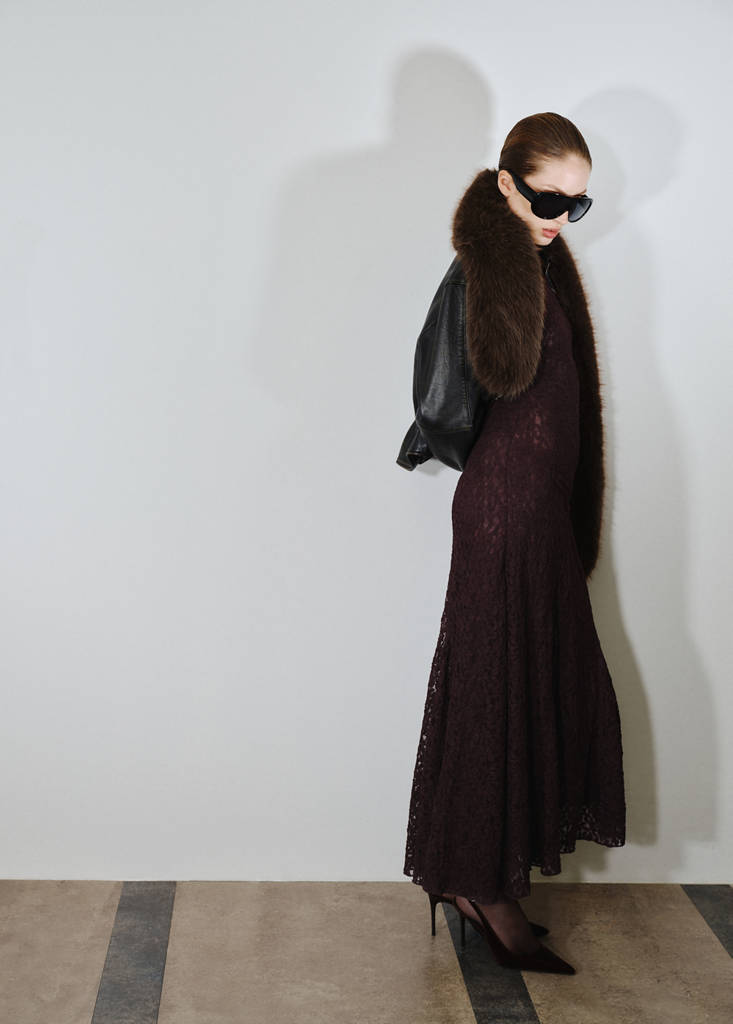 Asymmetric lace dress thumbnail 4