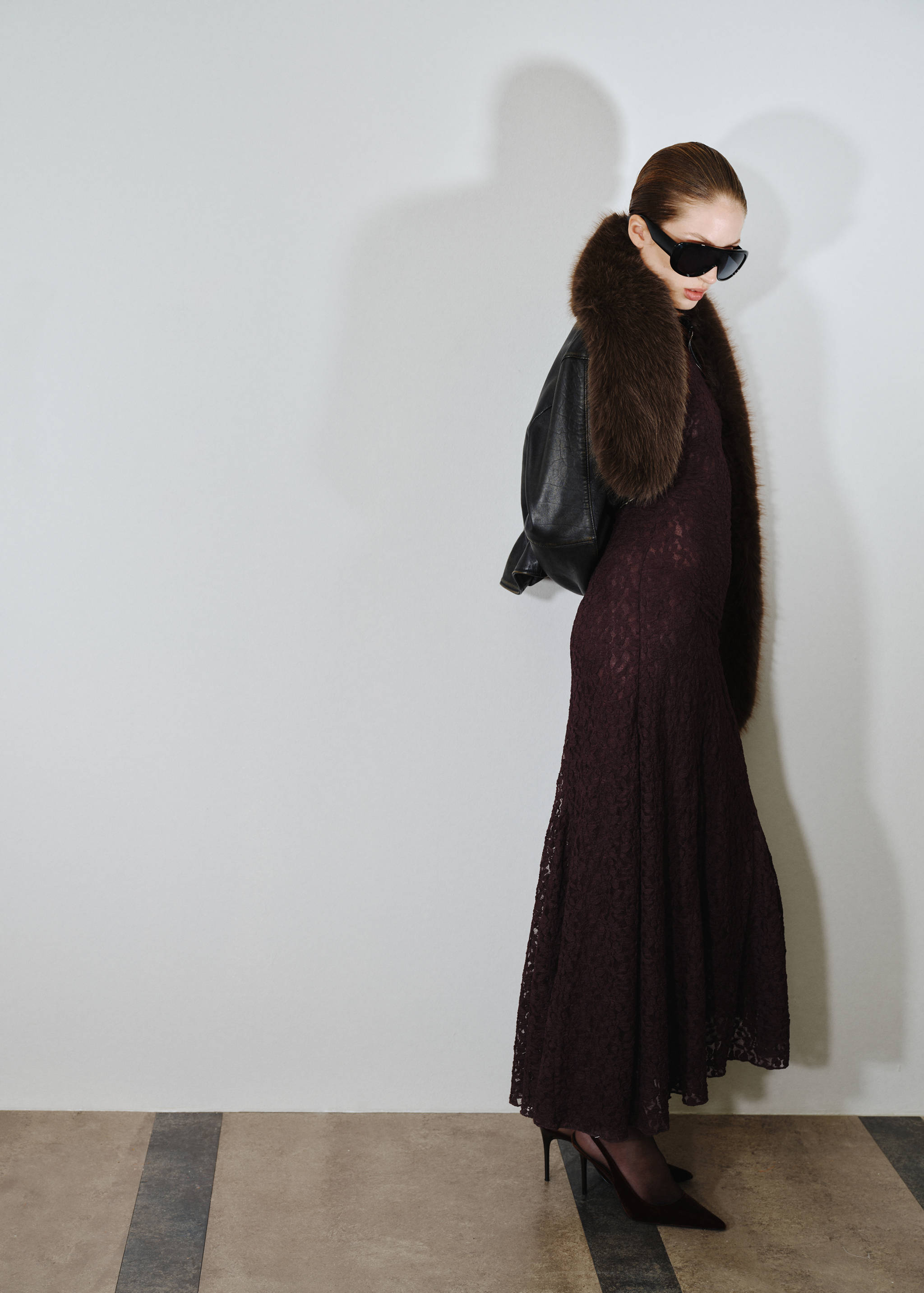 Robe dentelle asymétrique - Détail de l'article 2