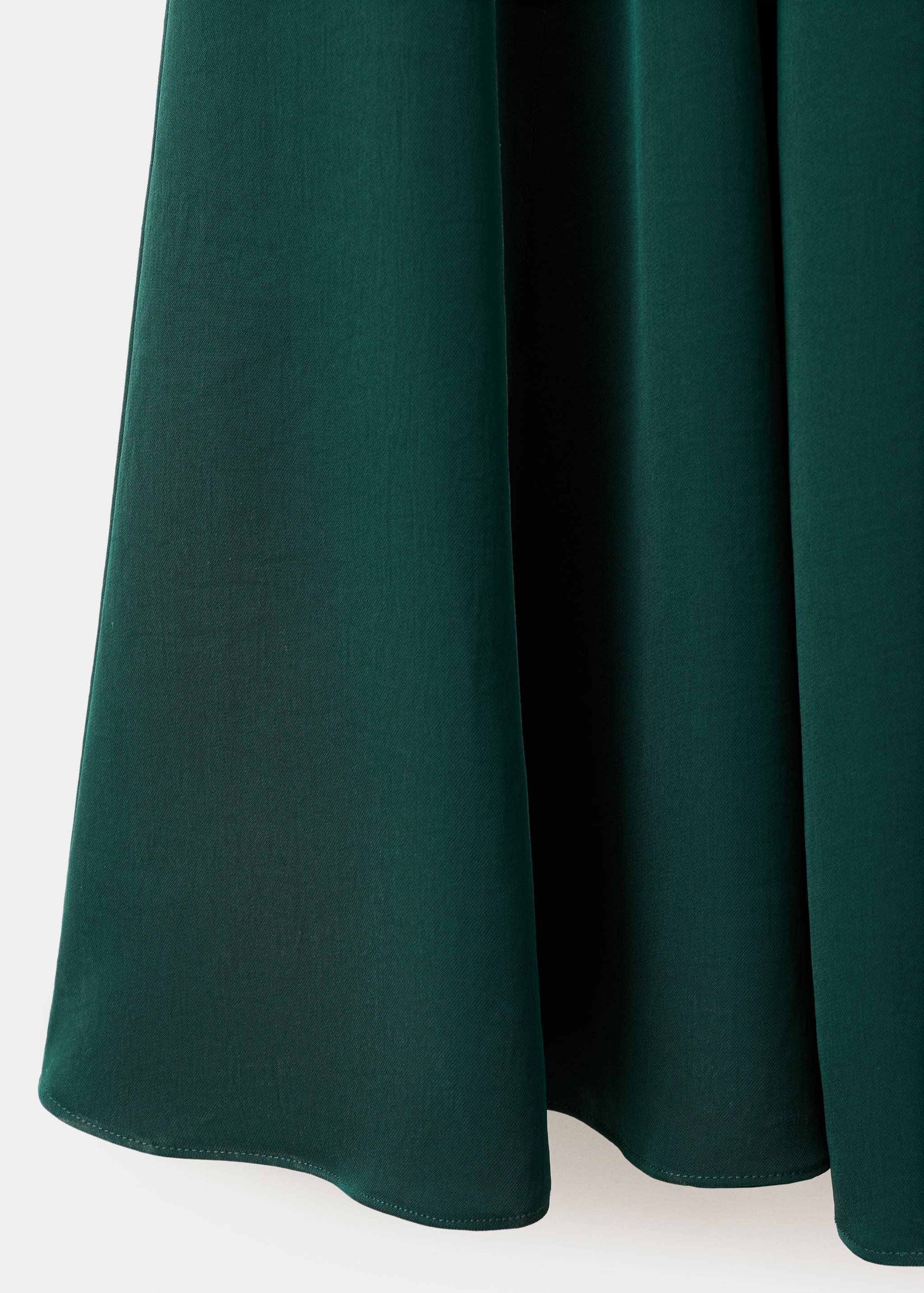 A-line dress with godets - Details of the article 8