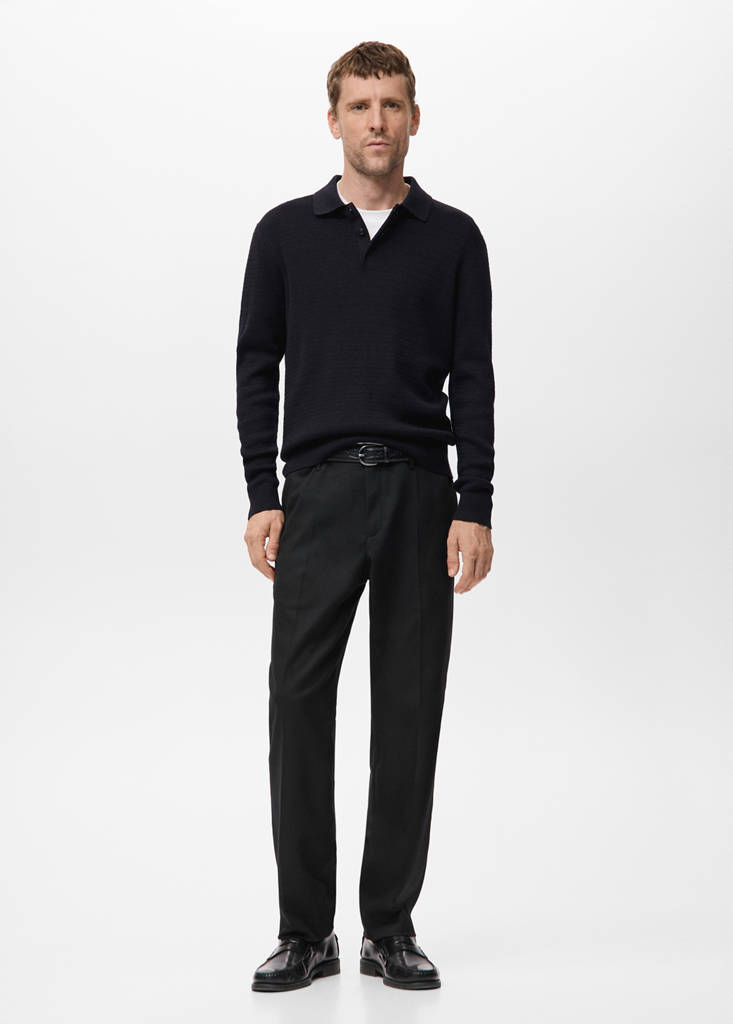 Flowy straight-fit trousers — Black