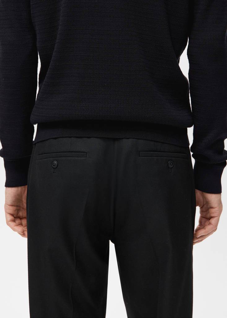 Flowy straight-fit trousers — Black