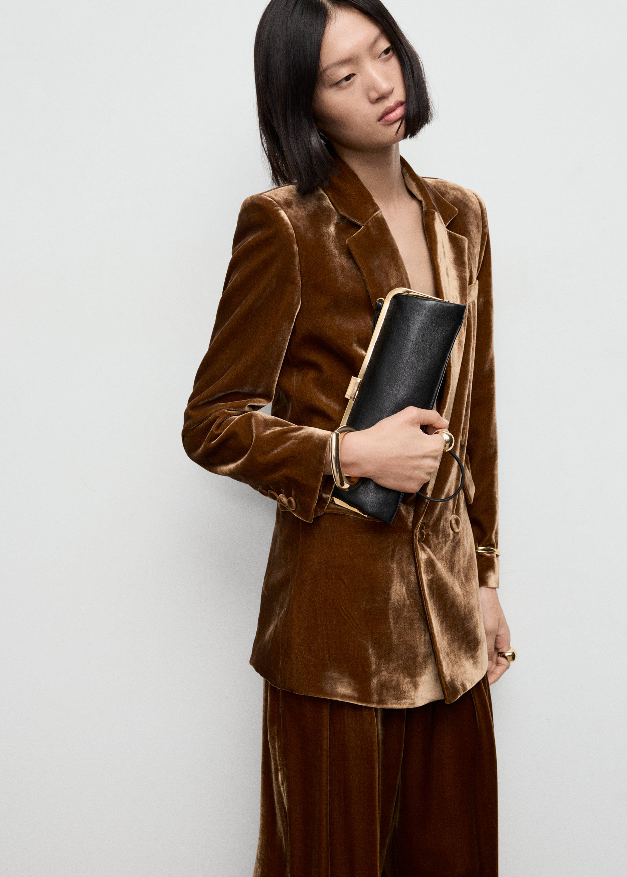 Double-breasted velvet suit jacket - Details of the article 3