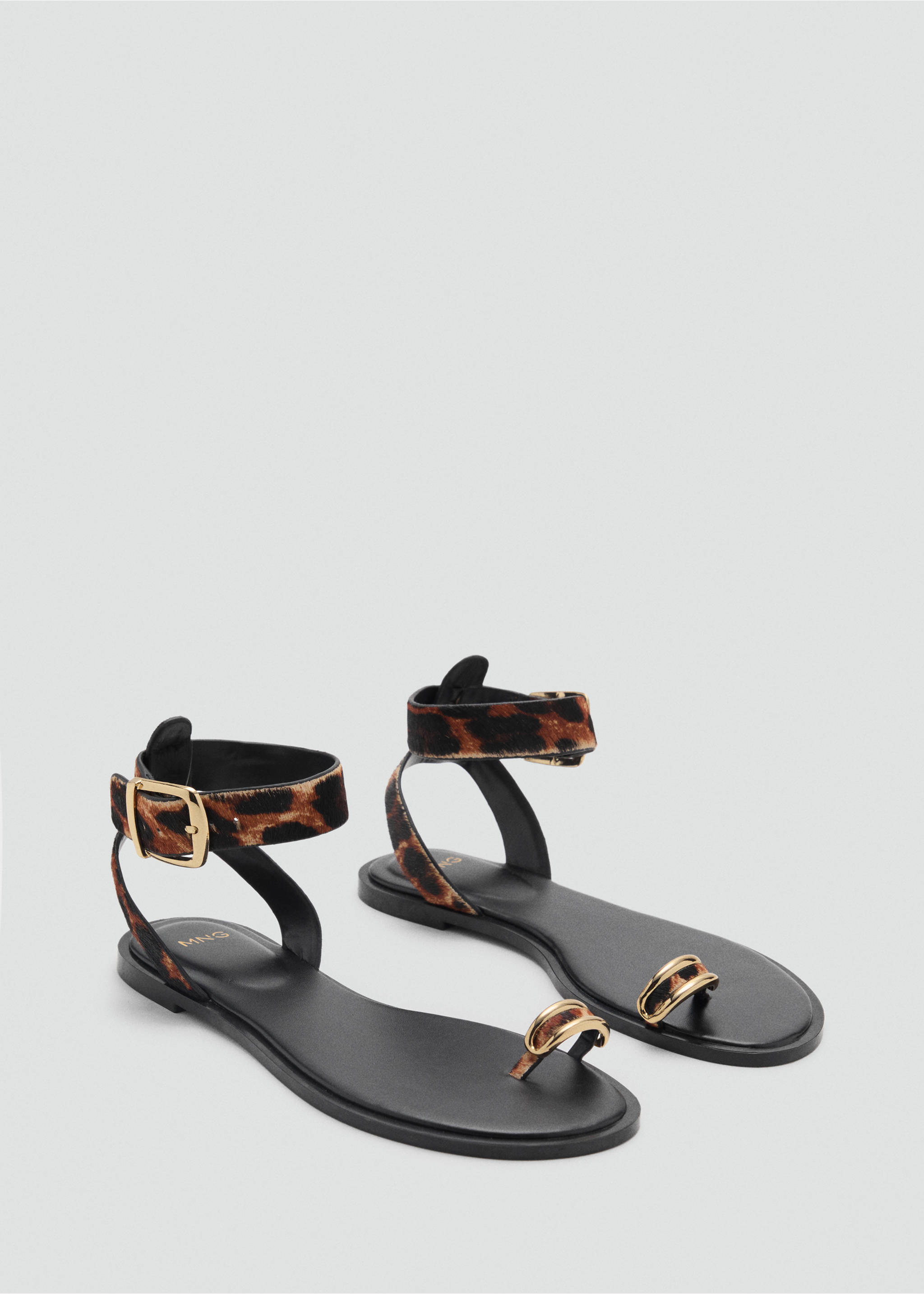 Sandalia piel animal print - Plano medio, Negro. Ref: 17031122-00.