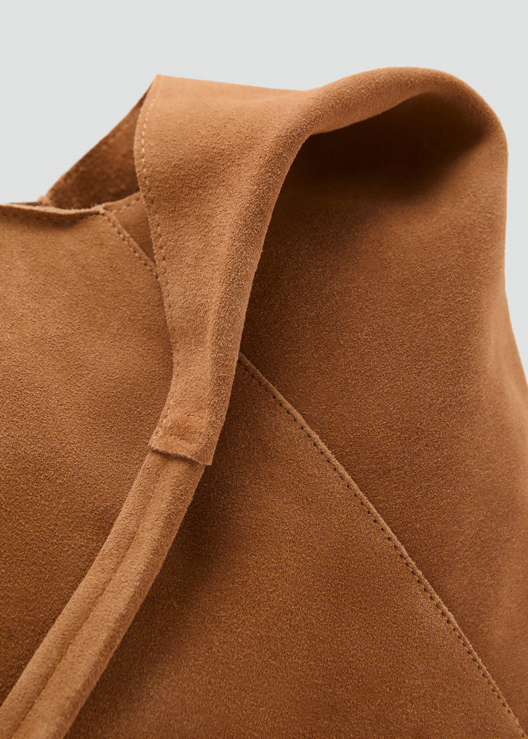 Suede shoulder bag - Details of the article 1