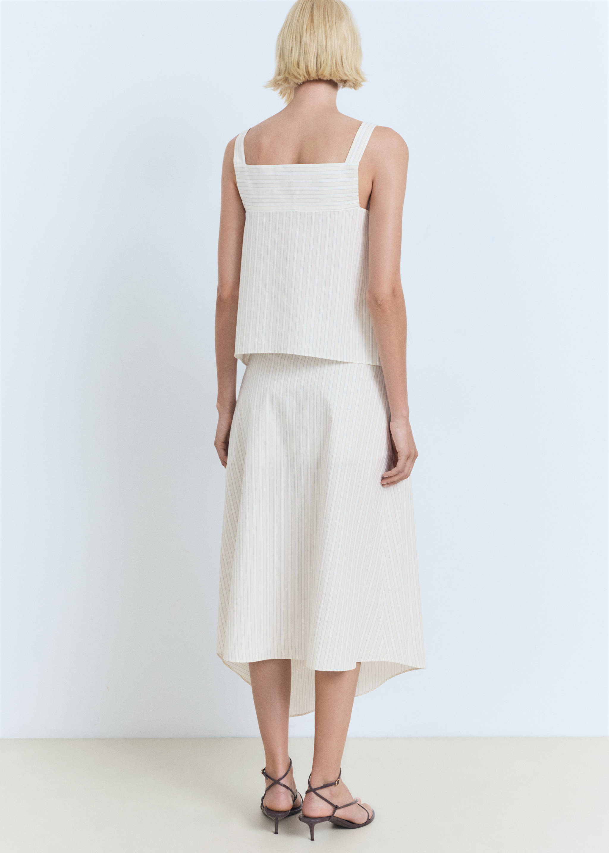 Striped strapless top - Reverse of the article