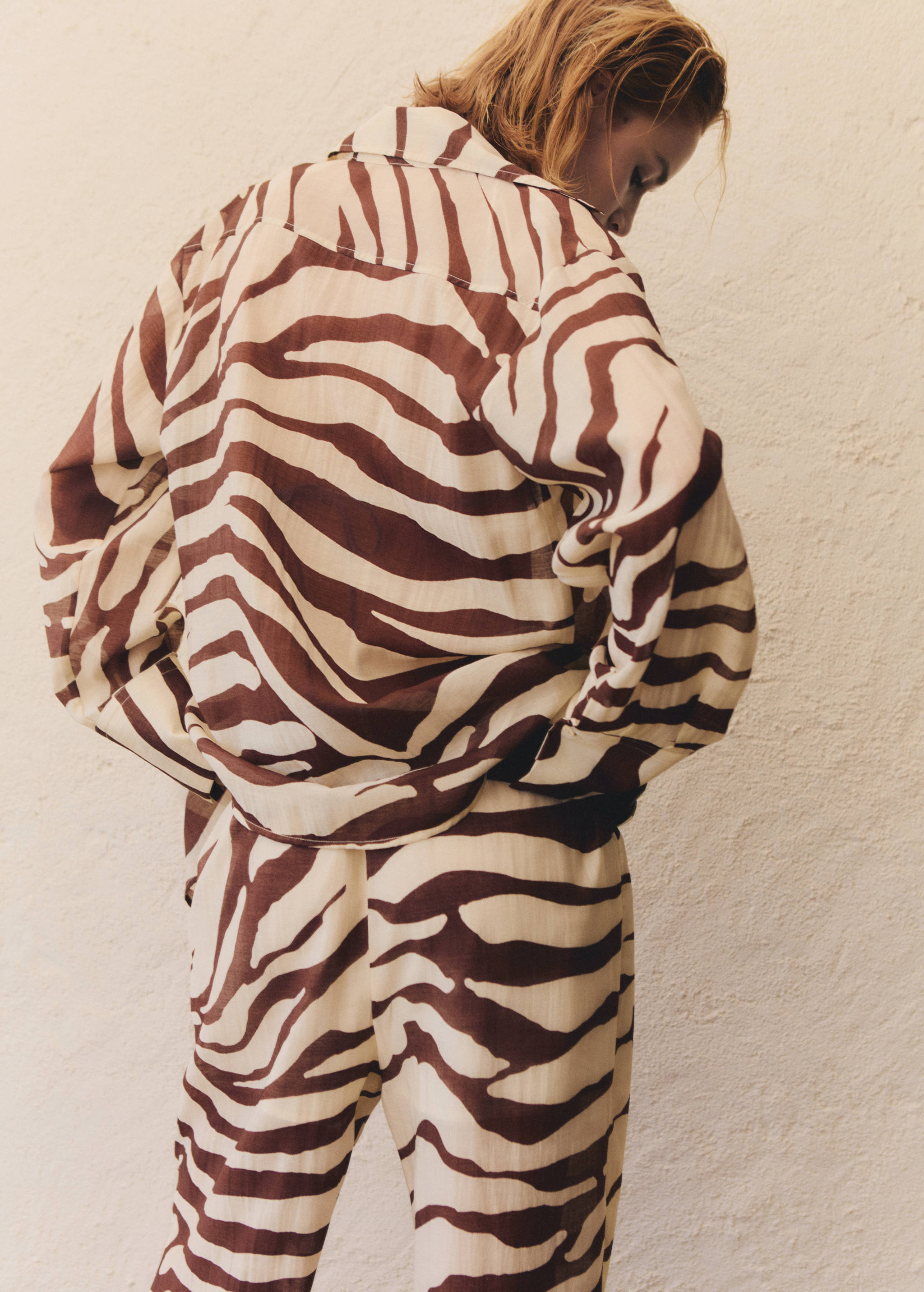 Flowy zebra printed shirt - Details of the article 1