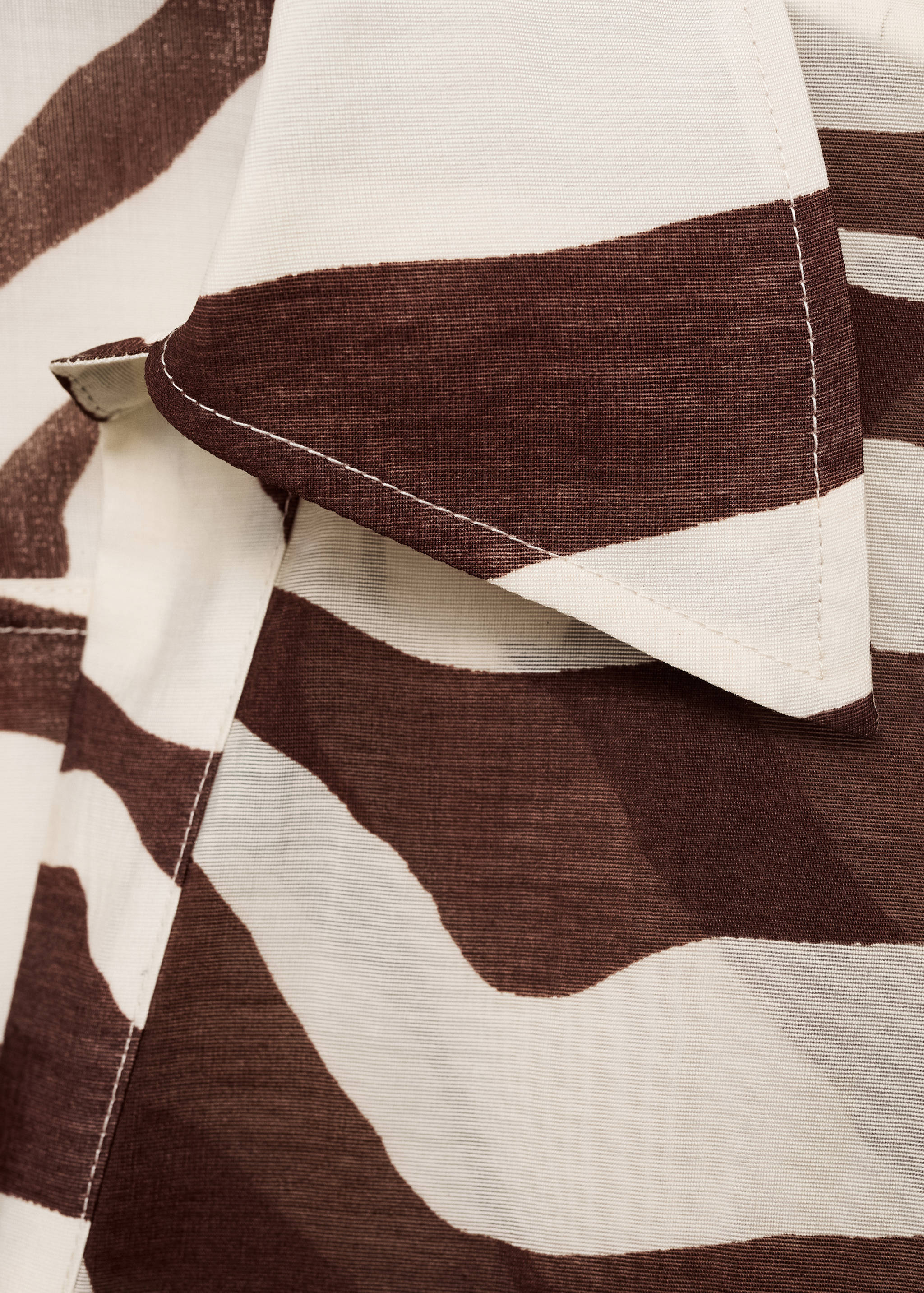 Flowy zebra printed shirt - Details of the article 8