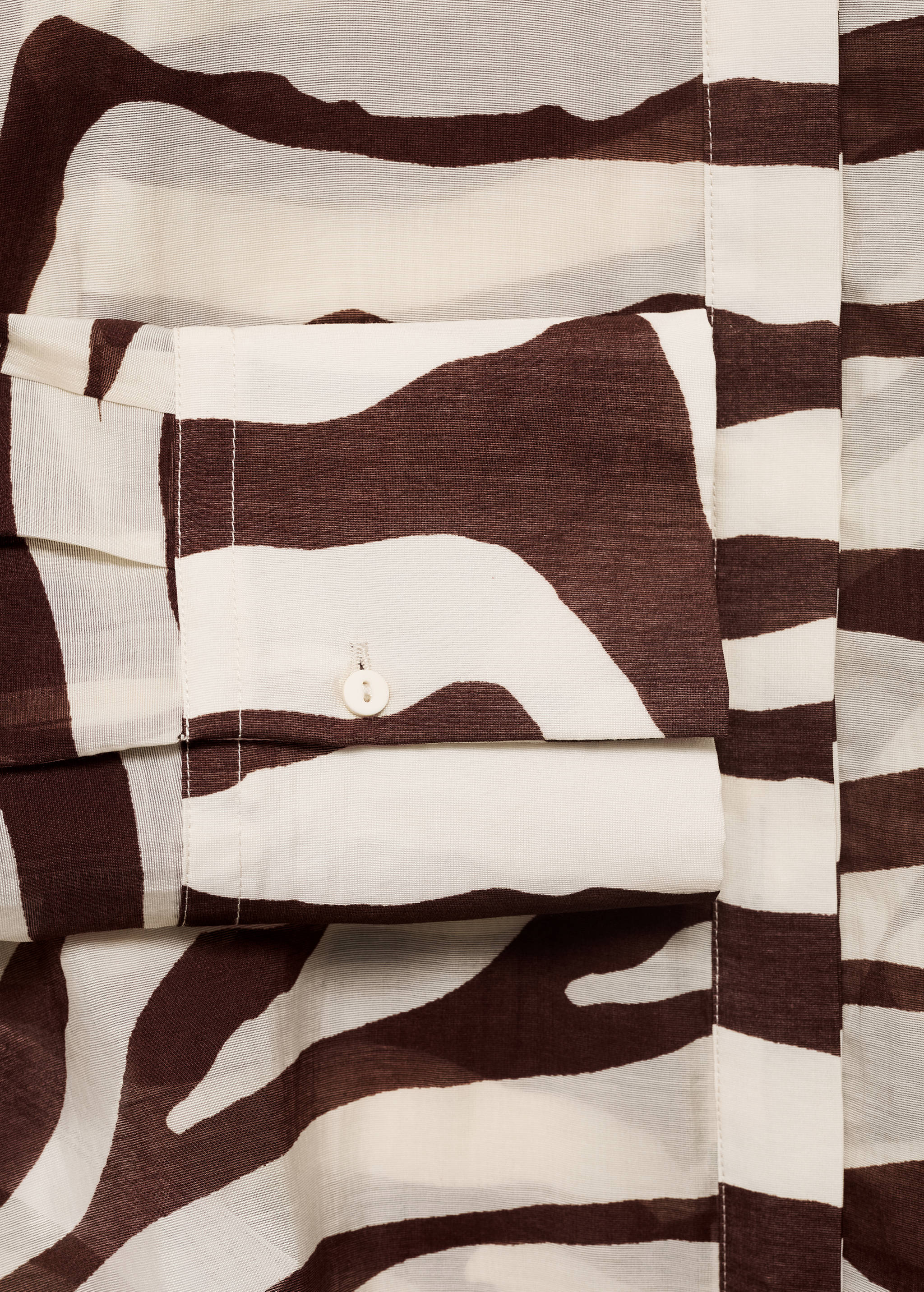Flowy zebra printed shirt - Details of the article 0