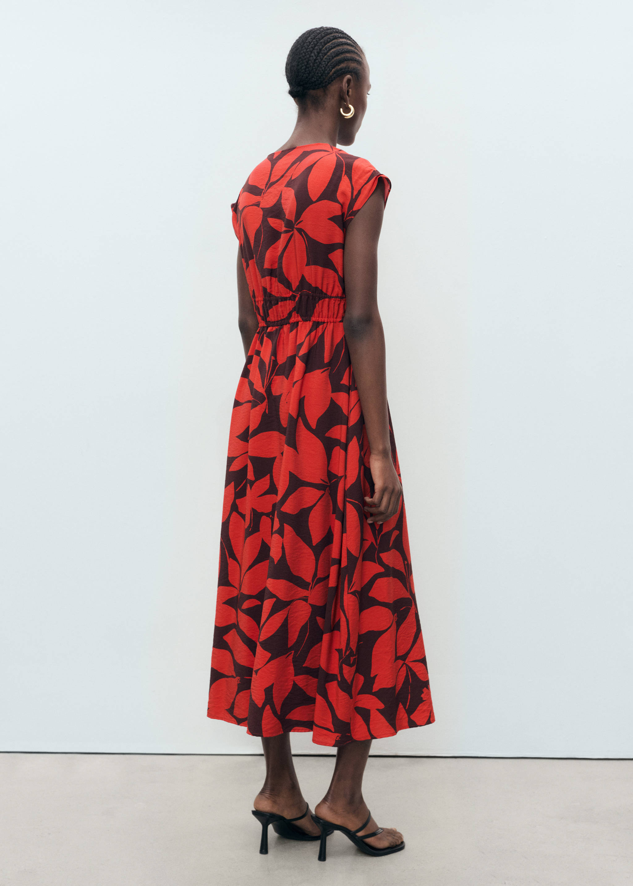 Long printed dress - Reverse of the article