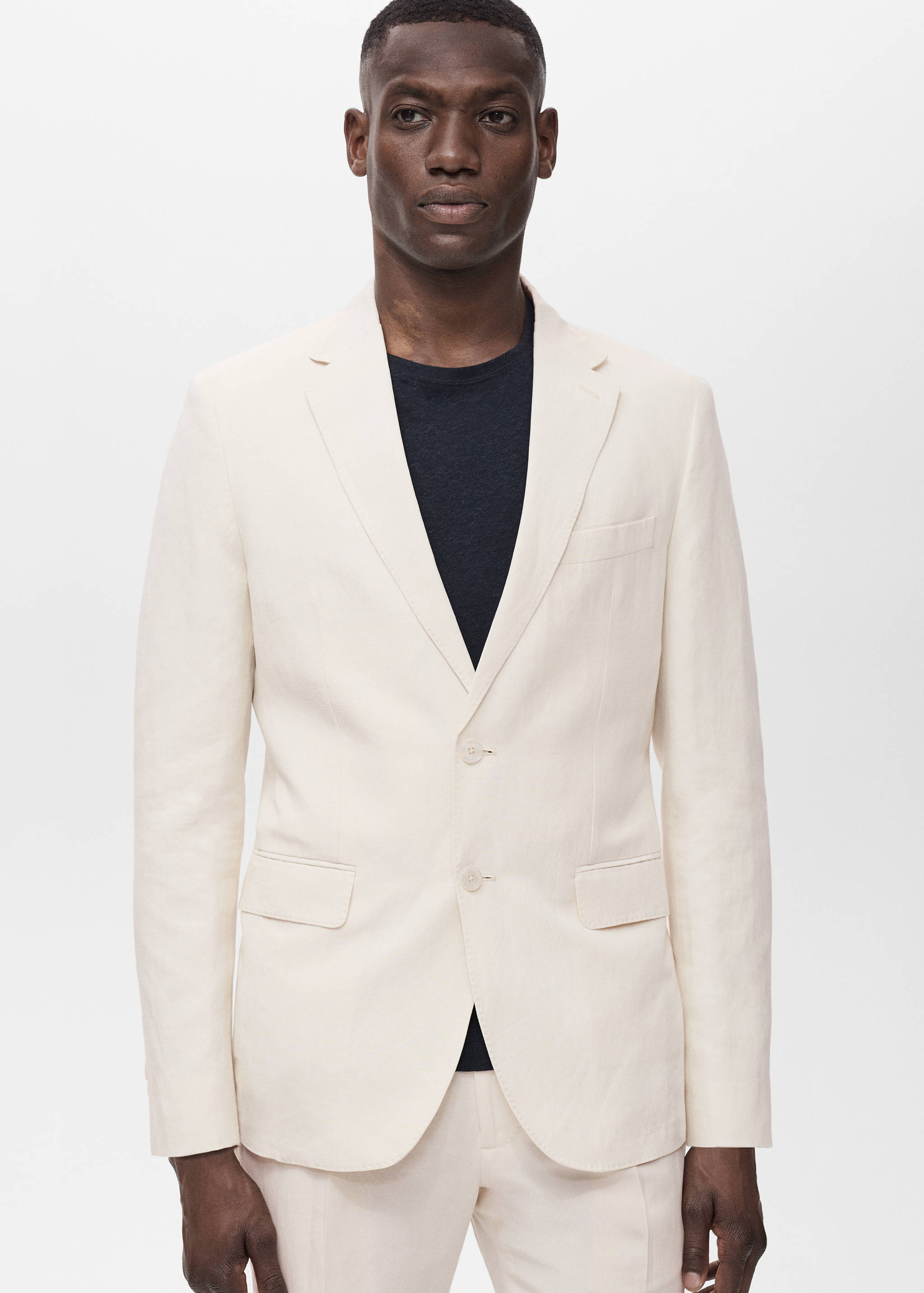 Slim-fit suit jacket made from a linen-lyocell blend - Details of the article 3
