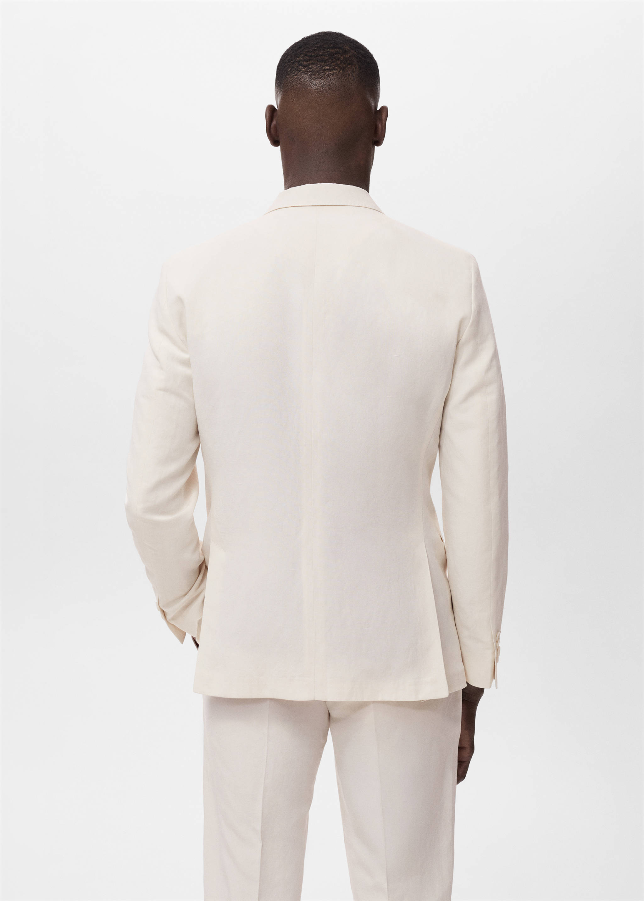 Slim-fit suit blazer made from a linen-lyocell blend - Reverse of the article