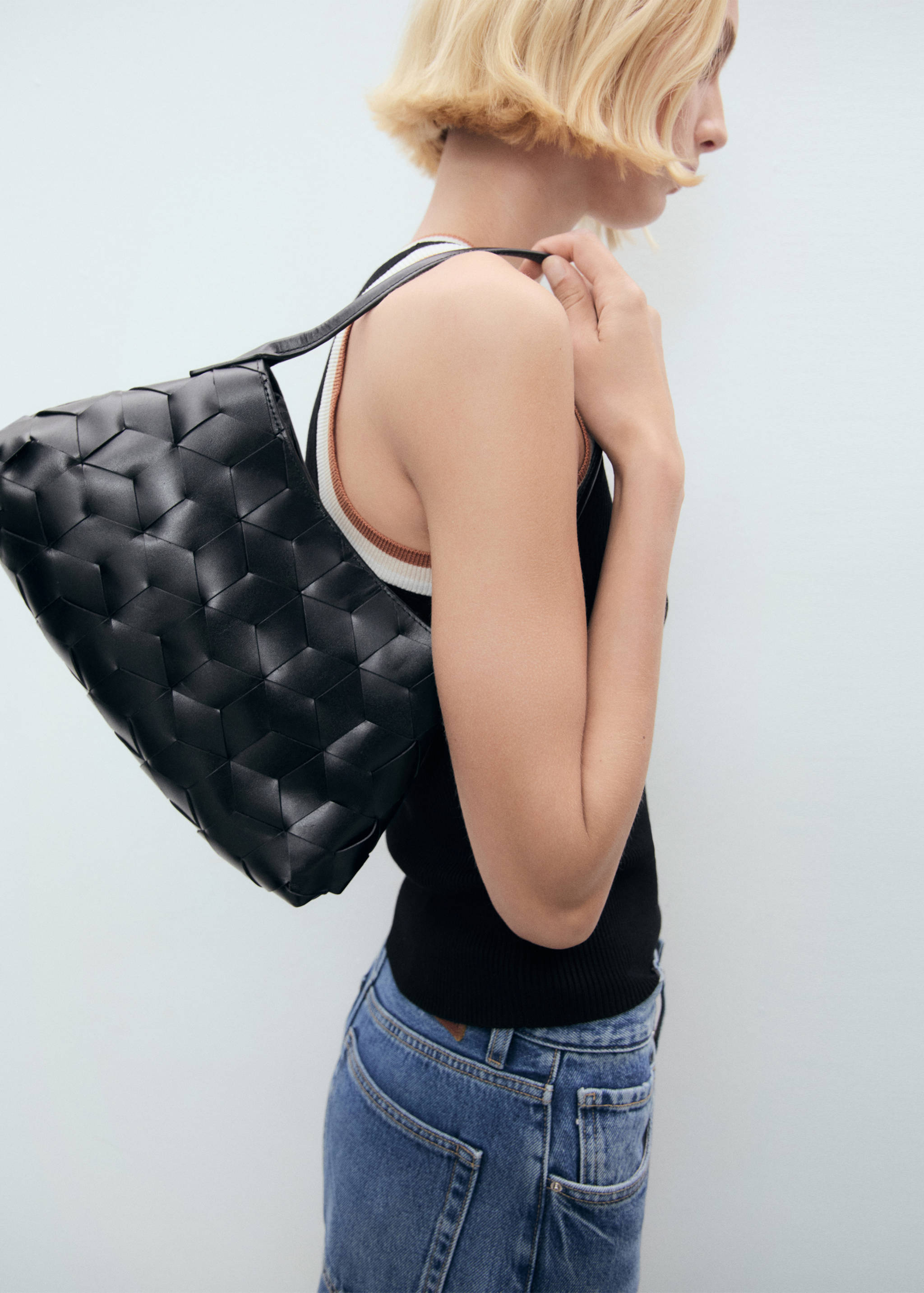 Knitted top with contrast details - Medium plane