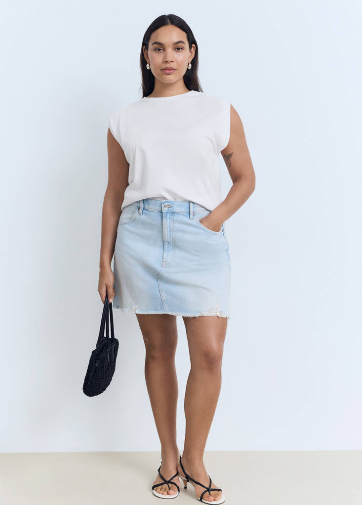 Short-sleeved t-shirt with shoulder pads — White