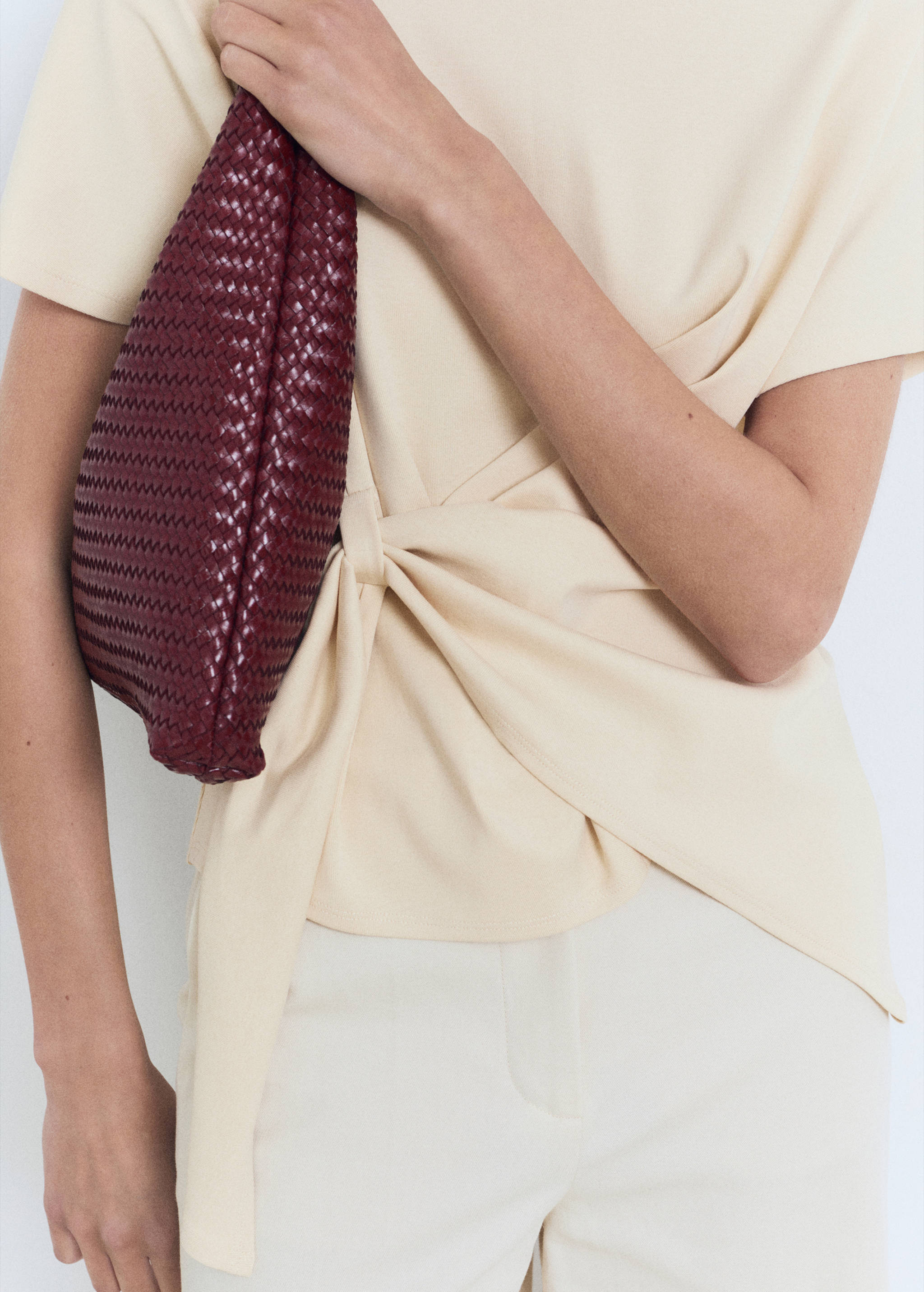 T-shirt de algodão com nó - Pormenor do artigo 6