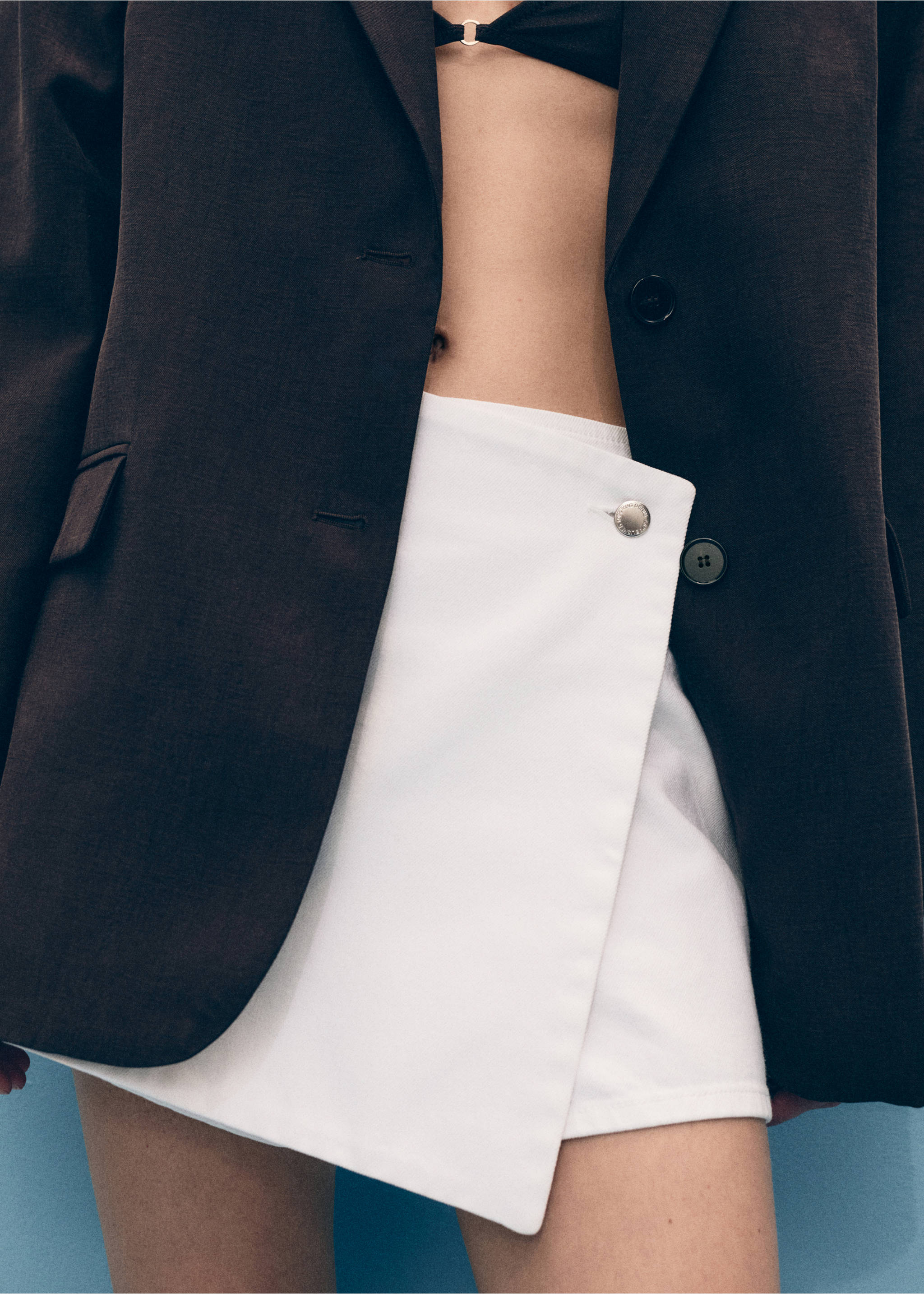 Wrapped denim skort - Details of the article 3, White. Ref: 17031205-00.