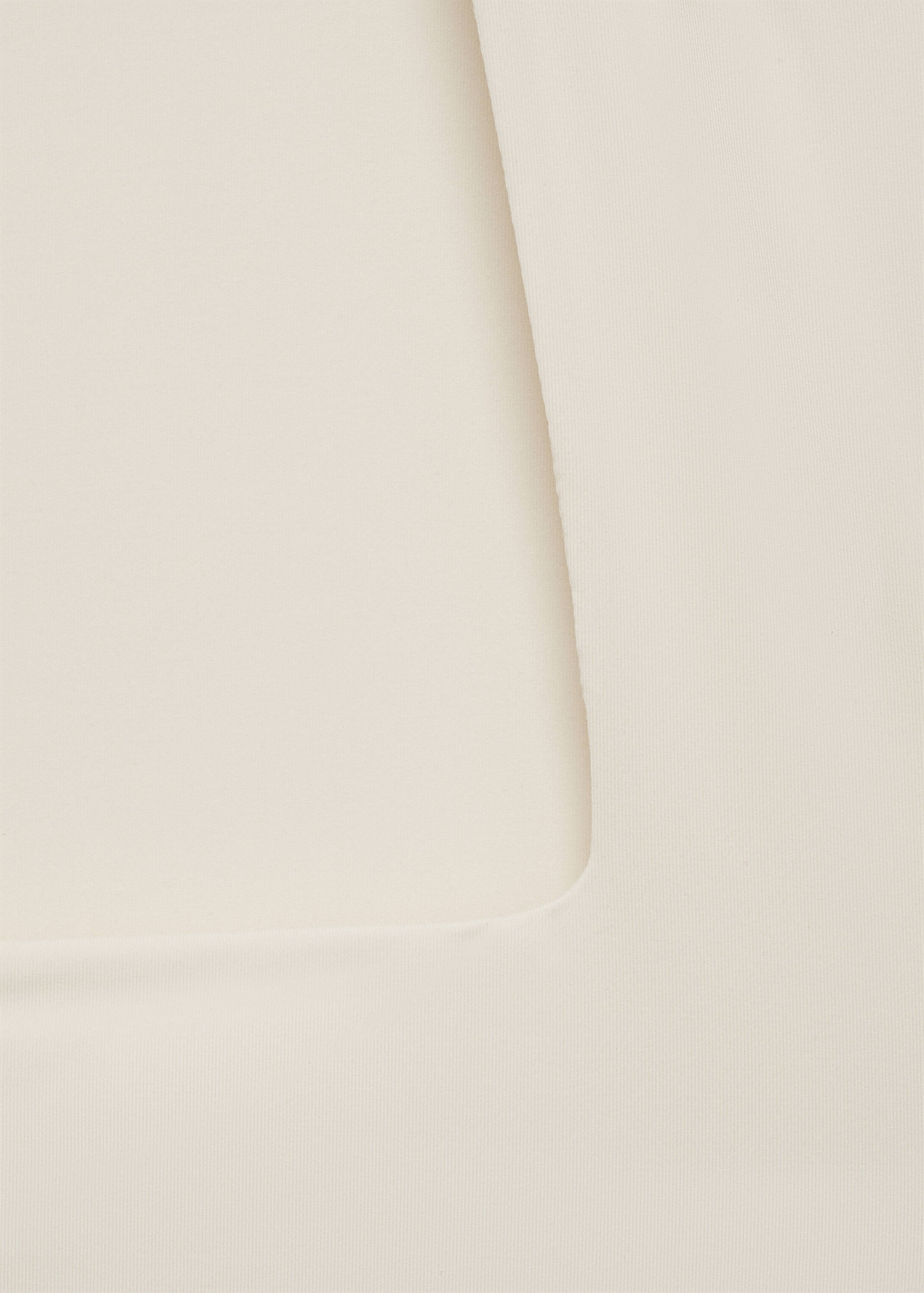 Fitted top with wide straps - Details of the article 8