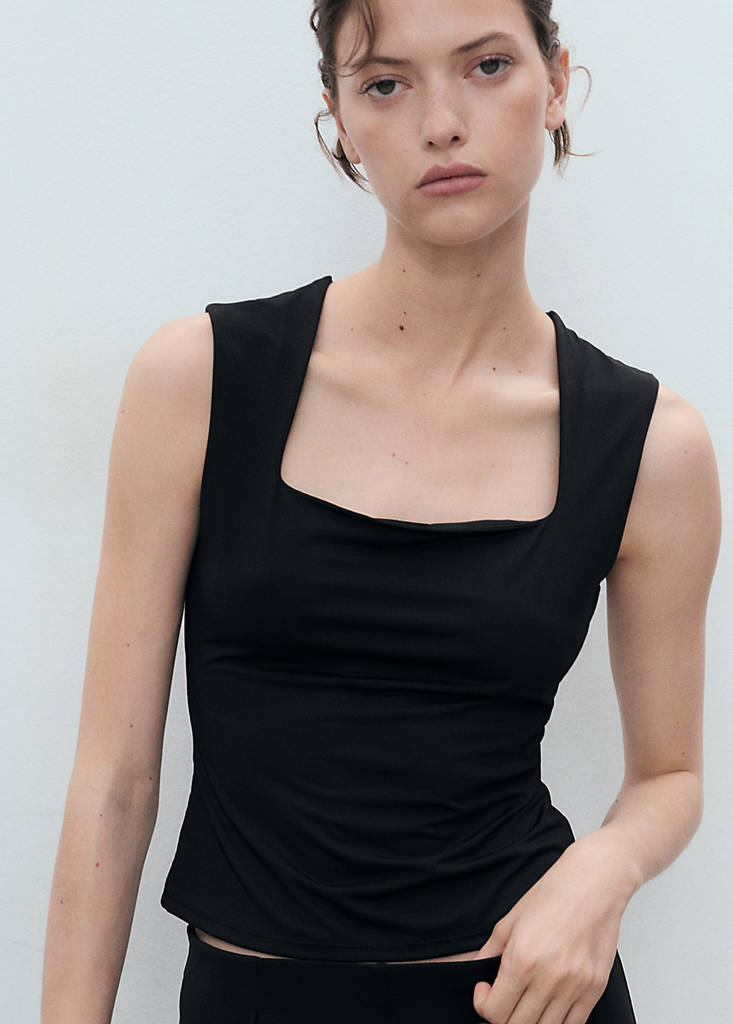 Fitted top with wide straps — Black
