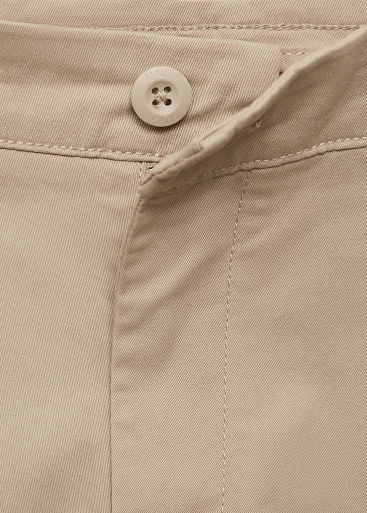Stretchy chinos — Beige