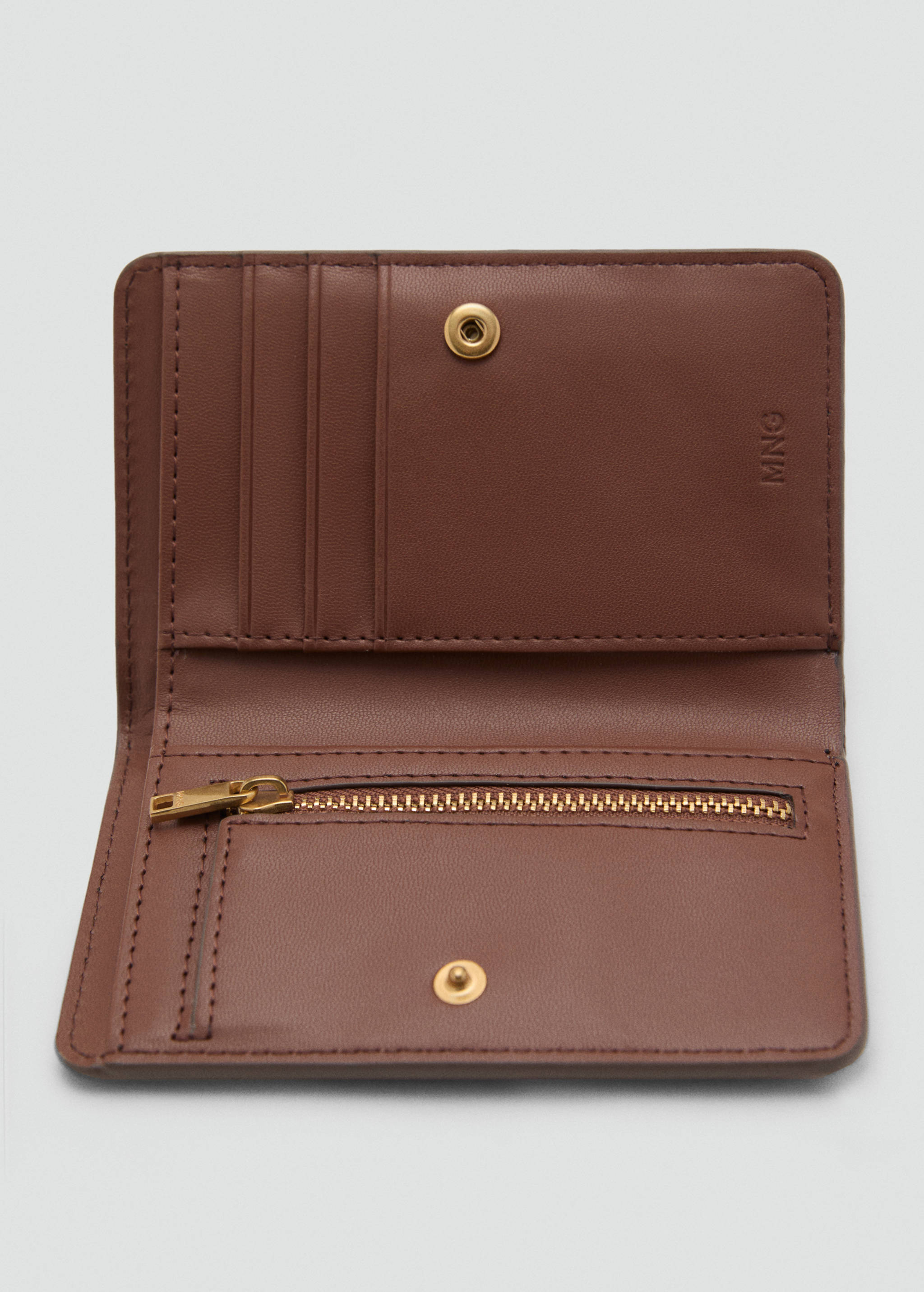 铆钉翻盖钱包 - null