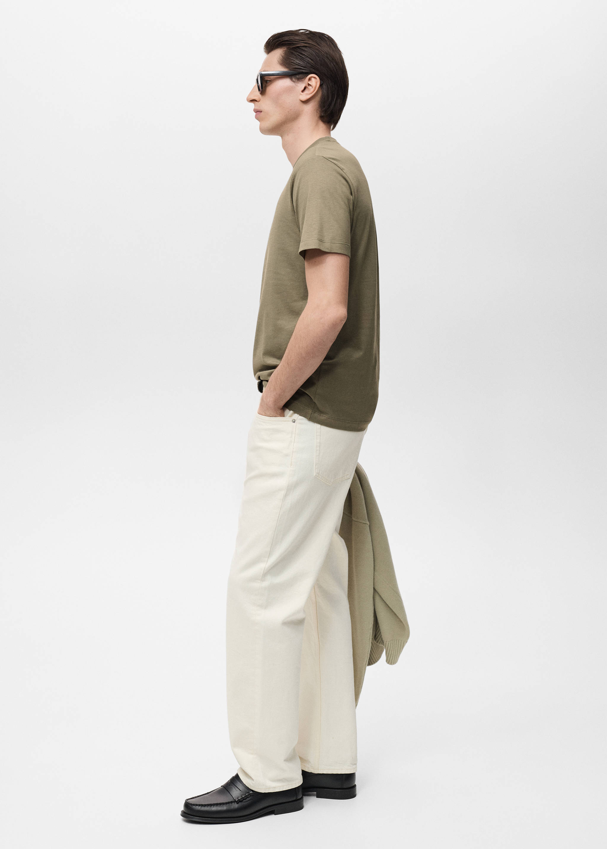 Футболка slim fit 100% хлопок - Деталь изделия 2