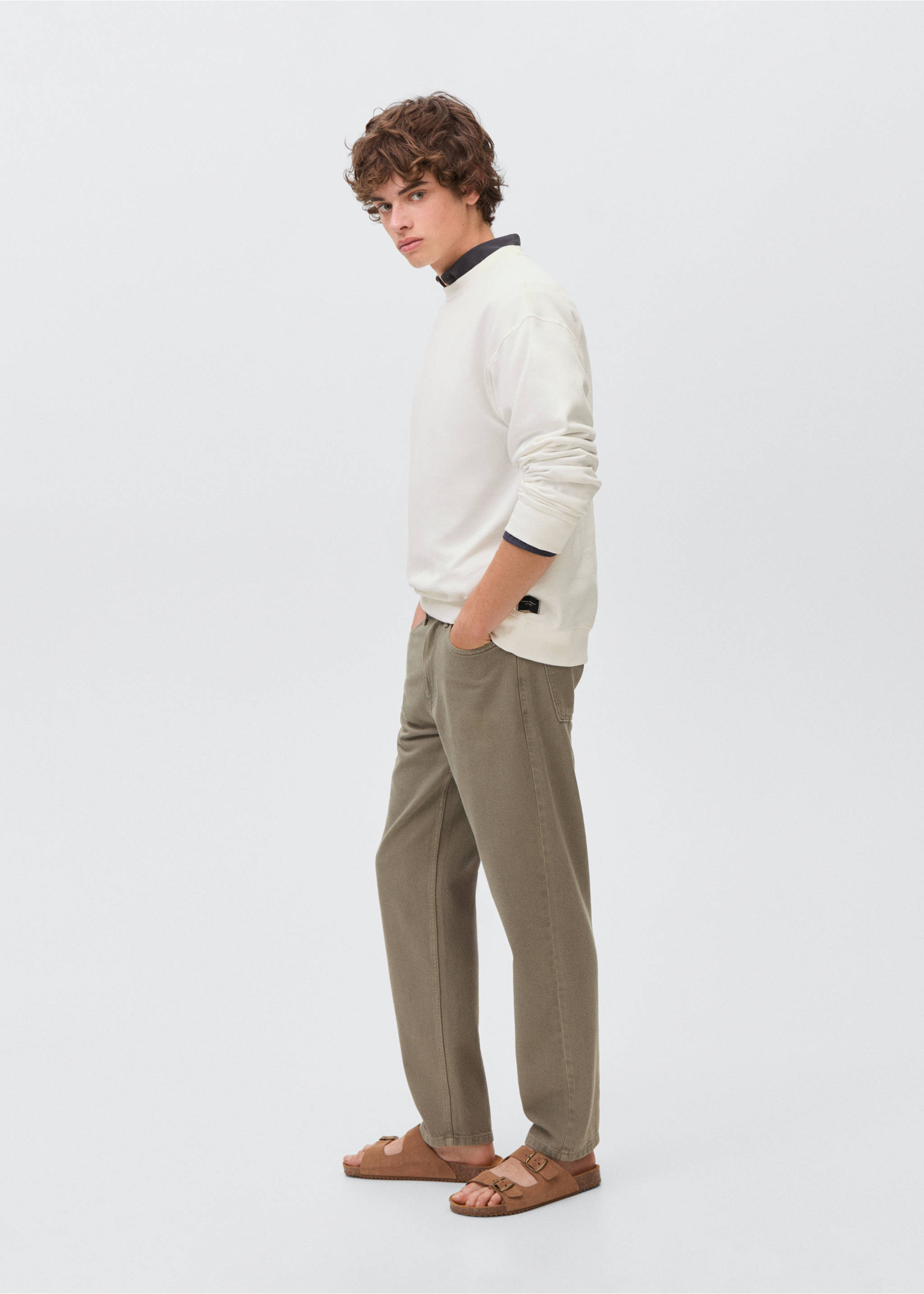 Pamuklu basic kazak - Orta plan, Kırık Beyaz. Ref: 17031238-00.