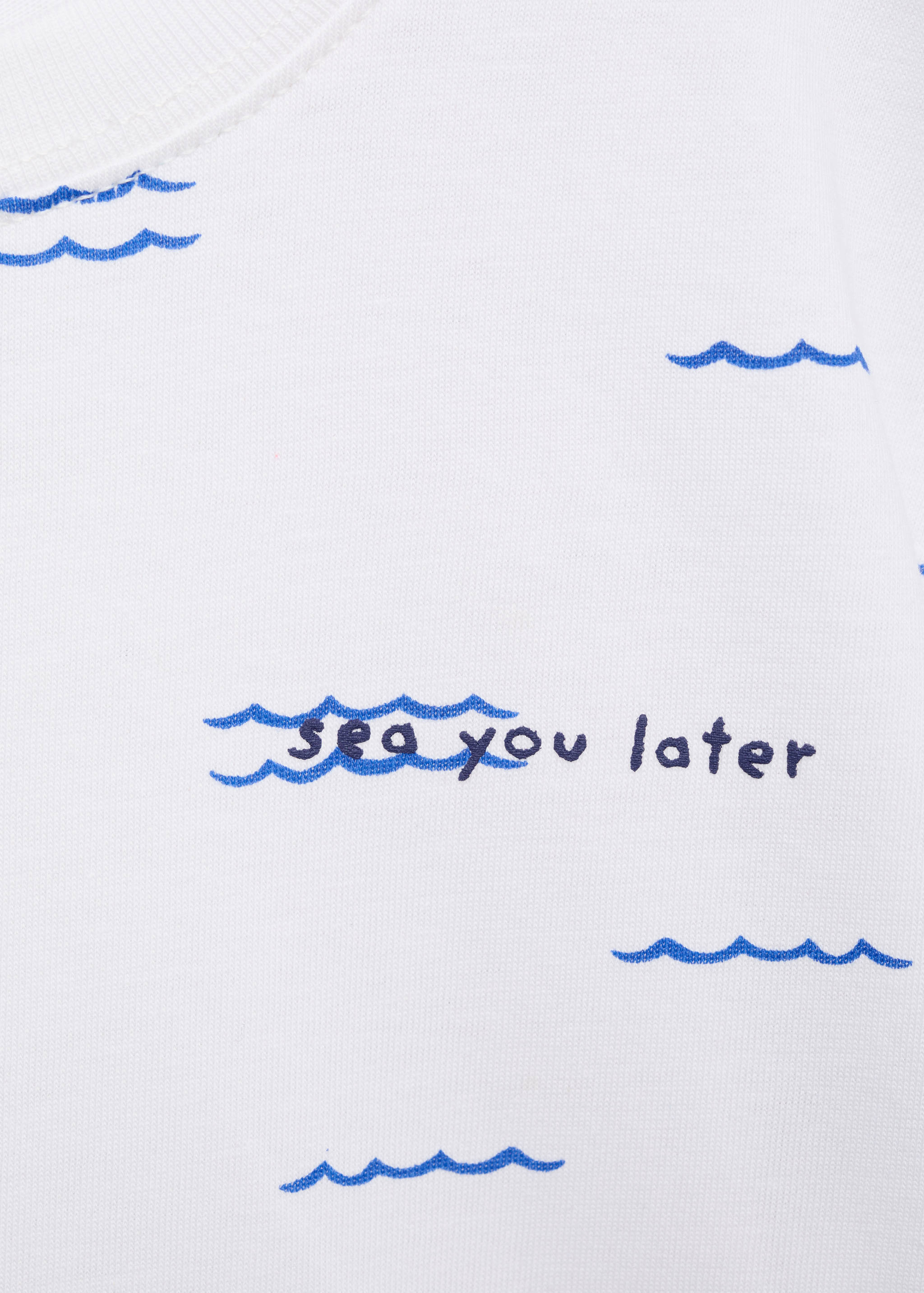 Short-sleeved printed t-shirt - Details of the article 8