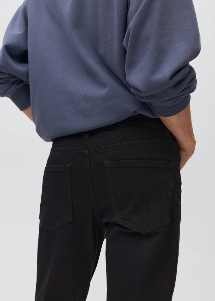 Skinny-fit jeans — Black denim