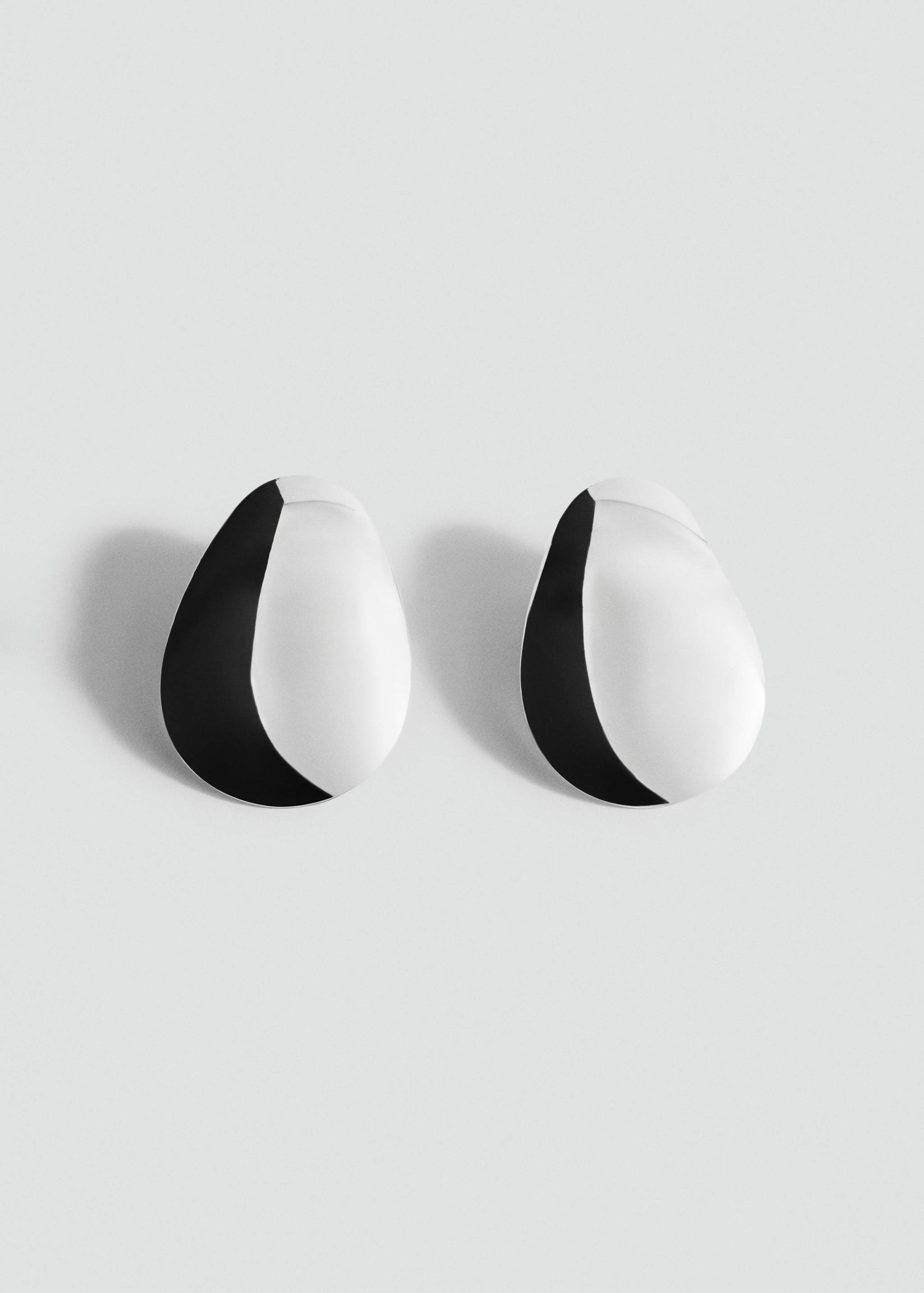 Maxi oval design earrings - Article without model