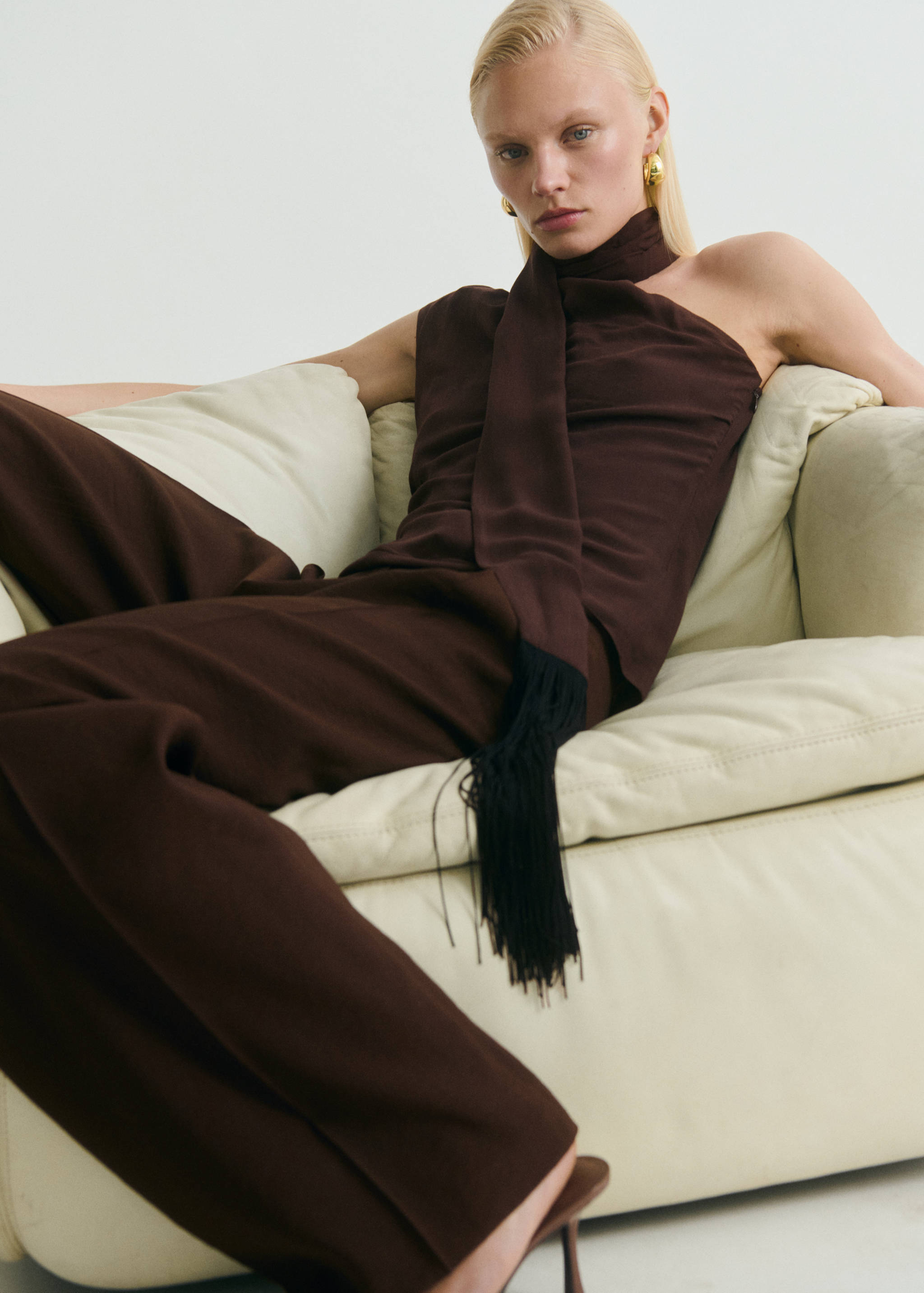 Pleat detail trousers - Details of the article 1