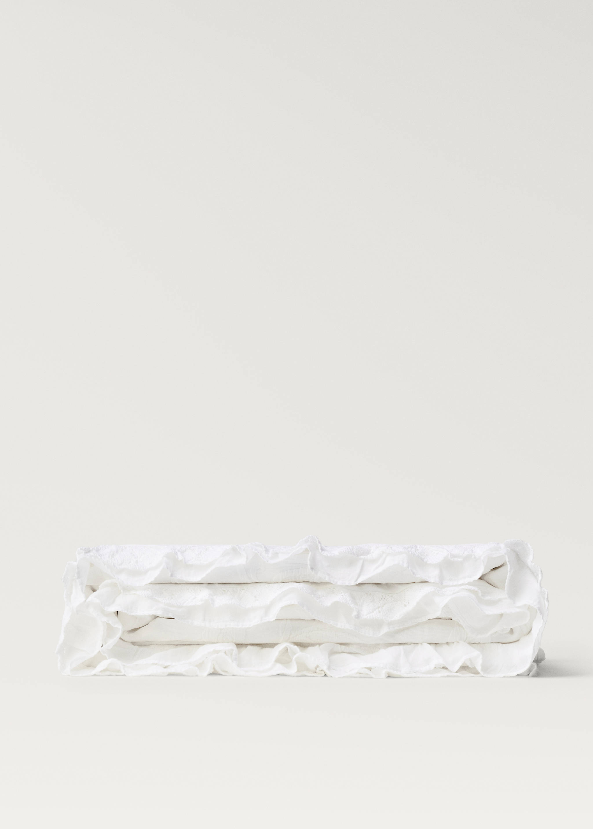 Floral jacquard cotton bedspread with flounce for 180/200 cm bed - Article without model