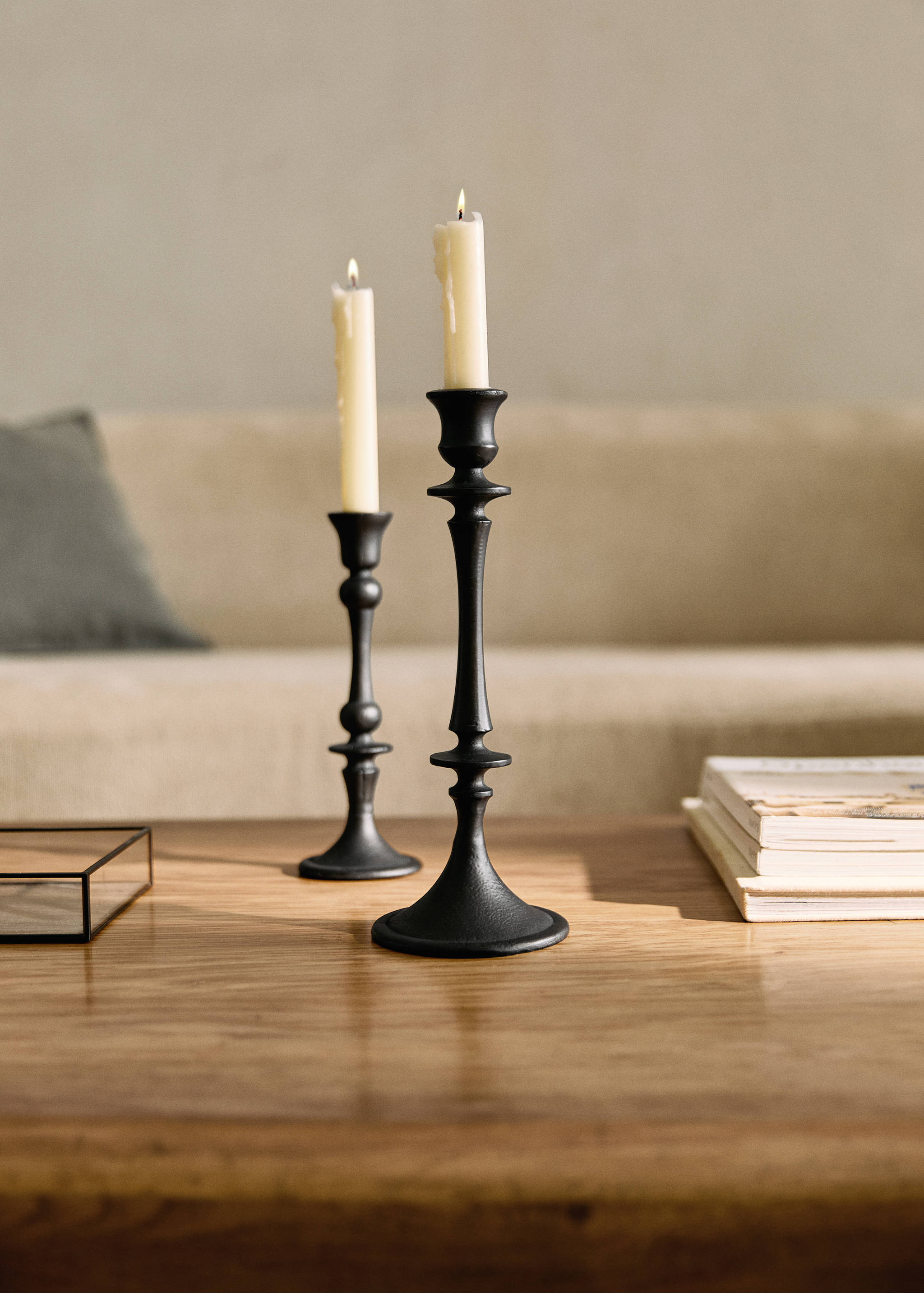 Grand bougeoir en métal finition mate - Plan général