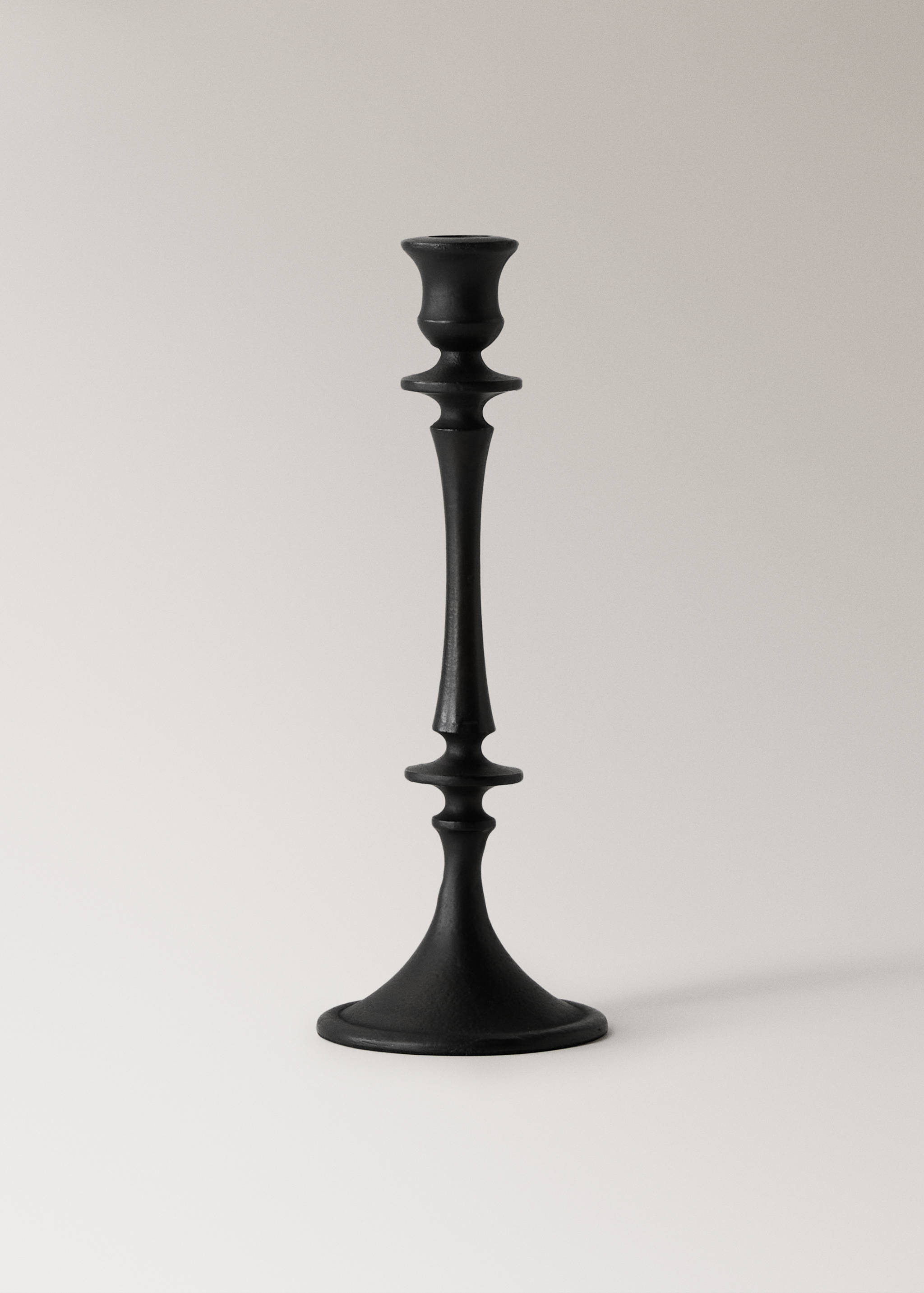 Grand bougeoir en métal finition mate - Article sans modèle