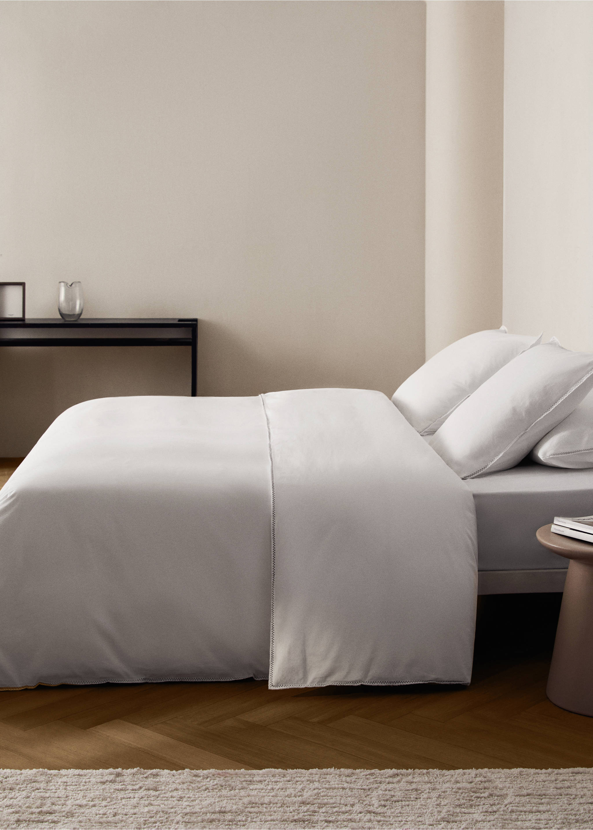 Housse de couette percale de coton lavé surpiqûre zigzag lit 90 cm - Plan général, Blanc cassé. Ref: 17031525-00.