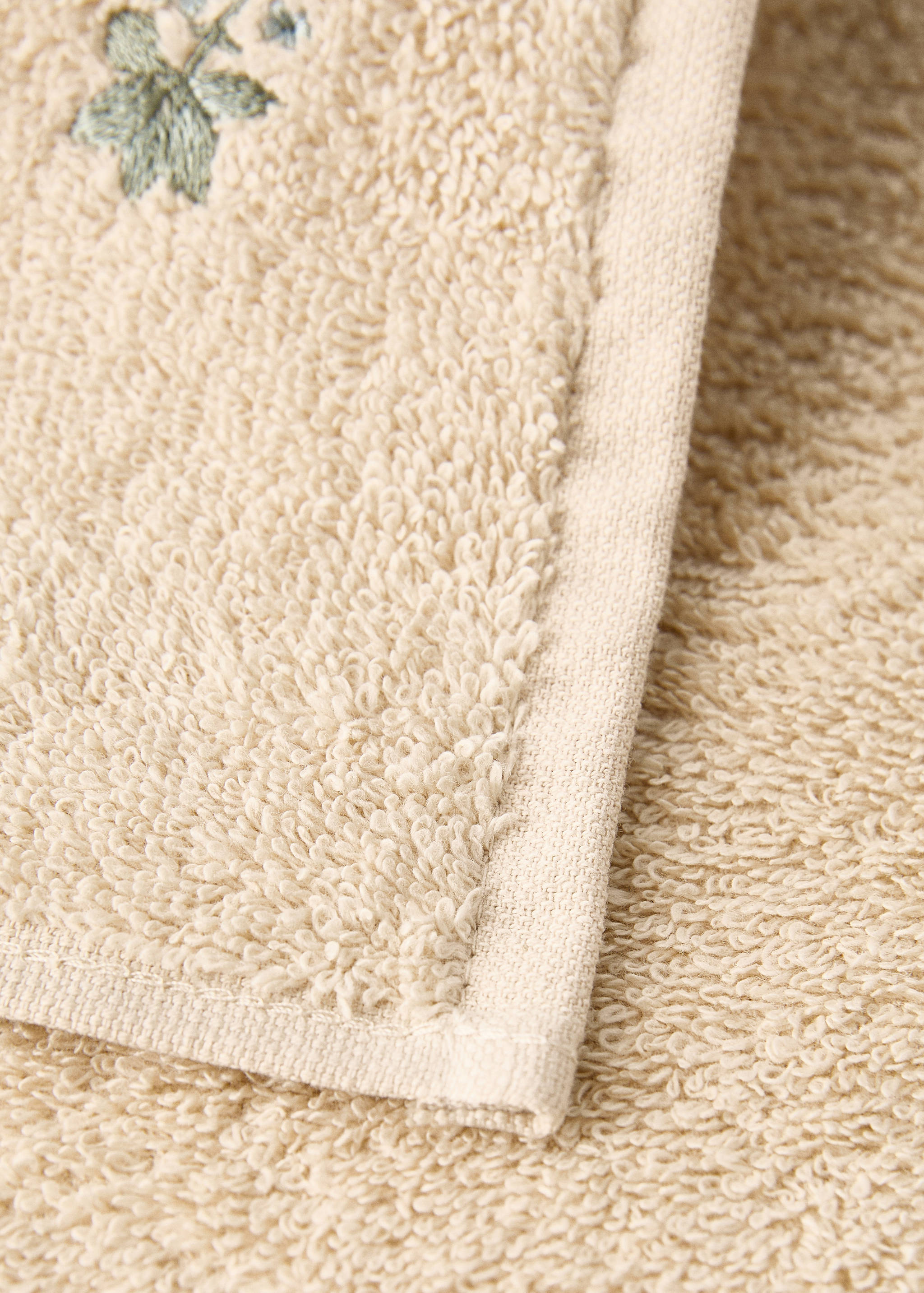 Pack 3 asciugamani fiore ricamato - Dettaglio dell'articolo 2