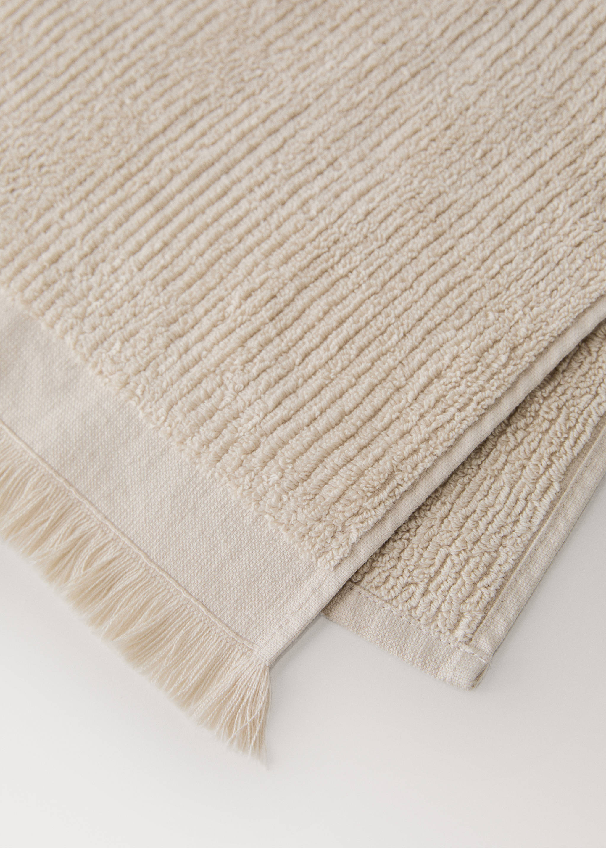 Textured bath towel with fringes - Details of the article 1