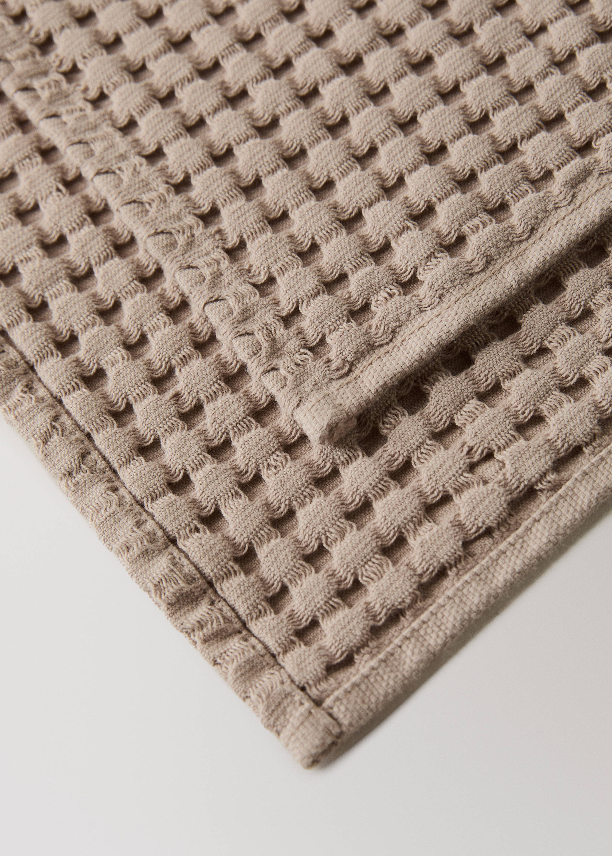 Cotton waffle bath towel - Details of the article 1
