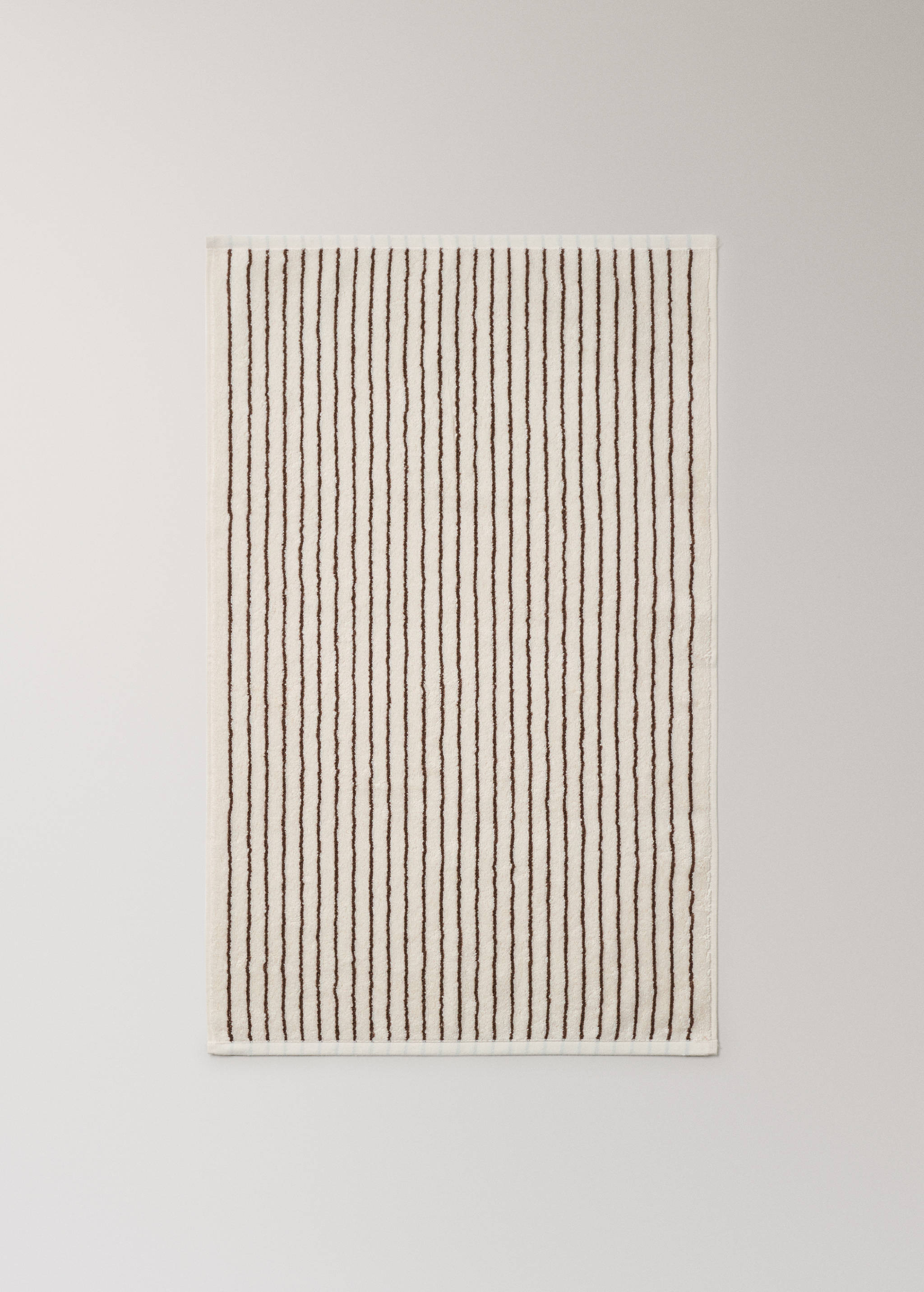 Handduk i bomull med tvåfärgade ränder - Detaljer om artikeln 4