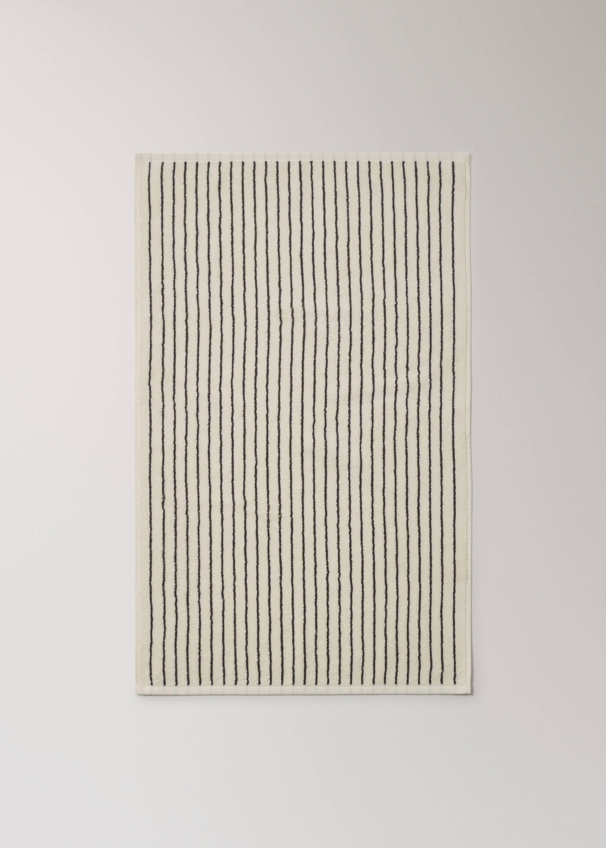 Handduk i bomull med tvåfärgade ränder - Detaljer om artikeln 4