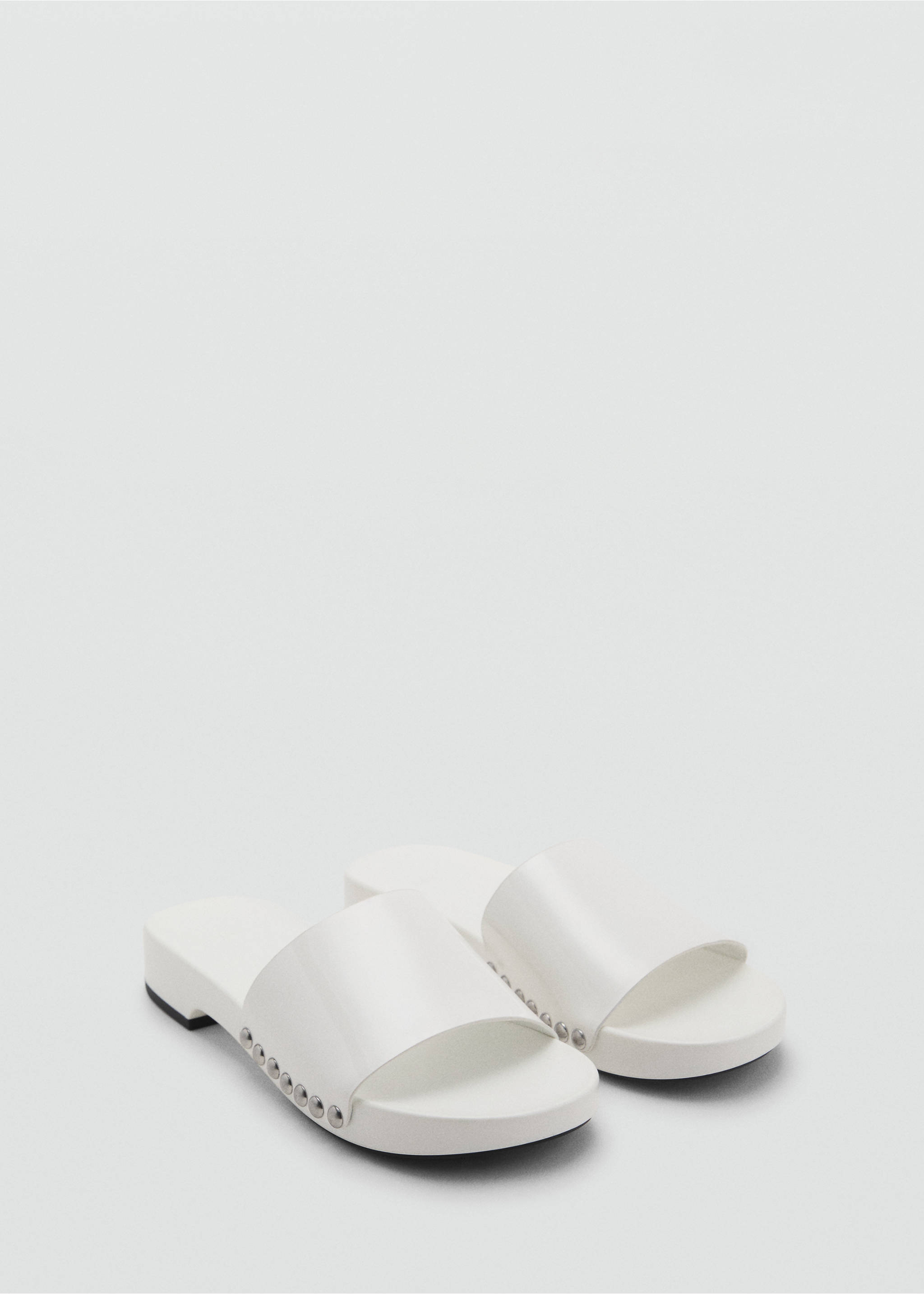 Studded leather sandals - Medium plane, White. Ref: 17032029-00.