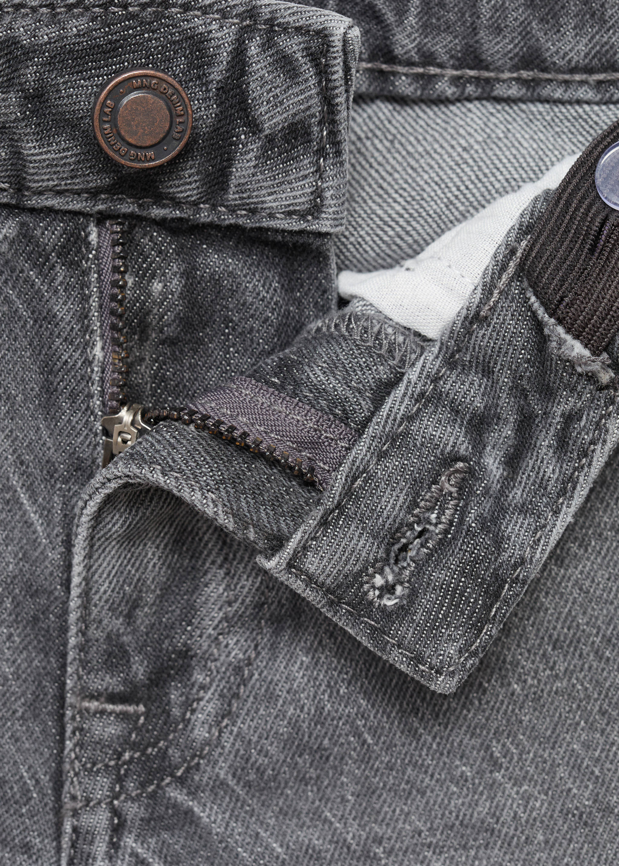 جينز بقصة منتظمة - تفاصيل المنتج 8