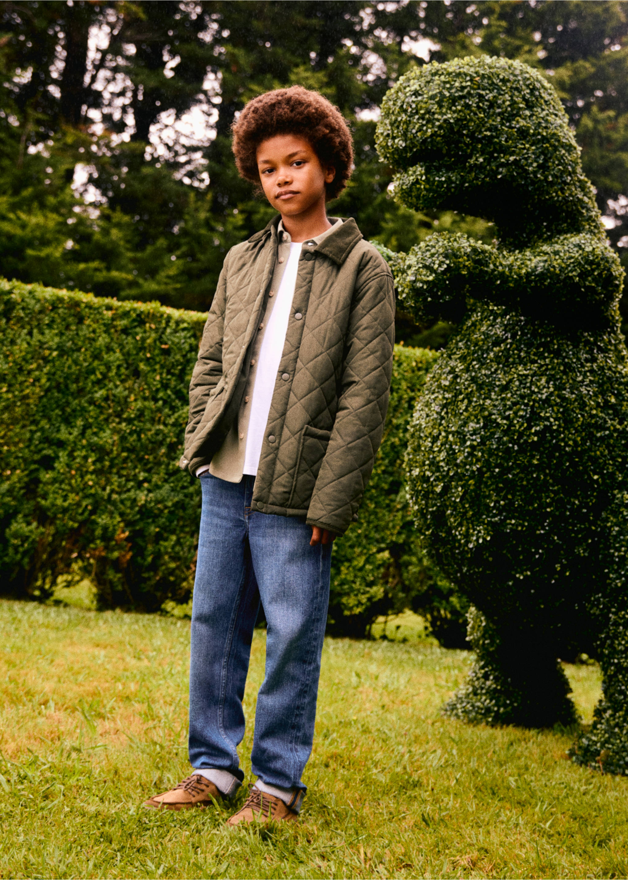 Regular-fit jeans - Details of the article 2, Medium Blue. Ref: 17032030-00.